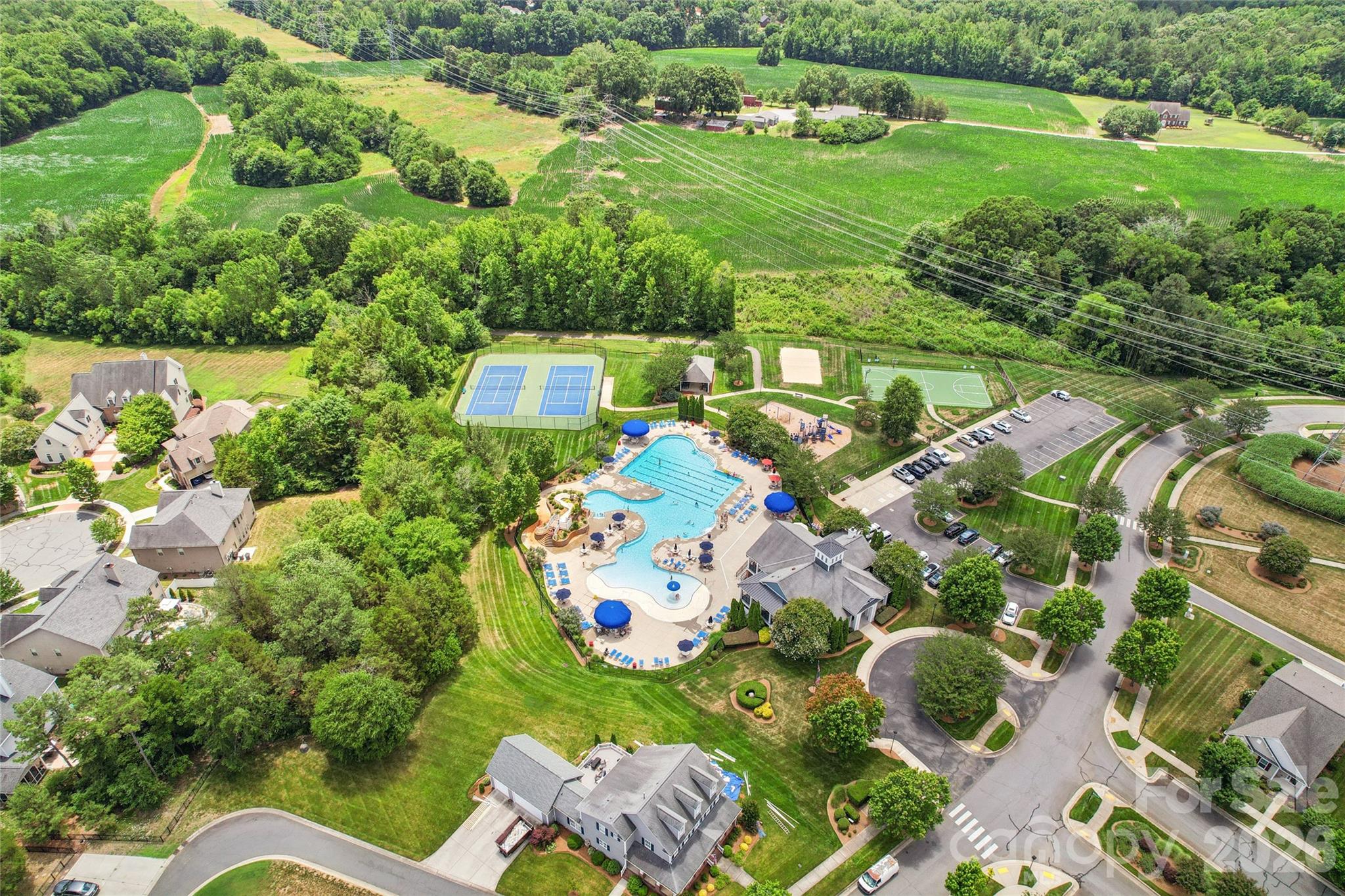 3302 Lock Erne Ave, Kannapolis, NC 28081