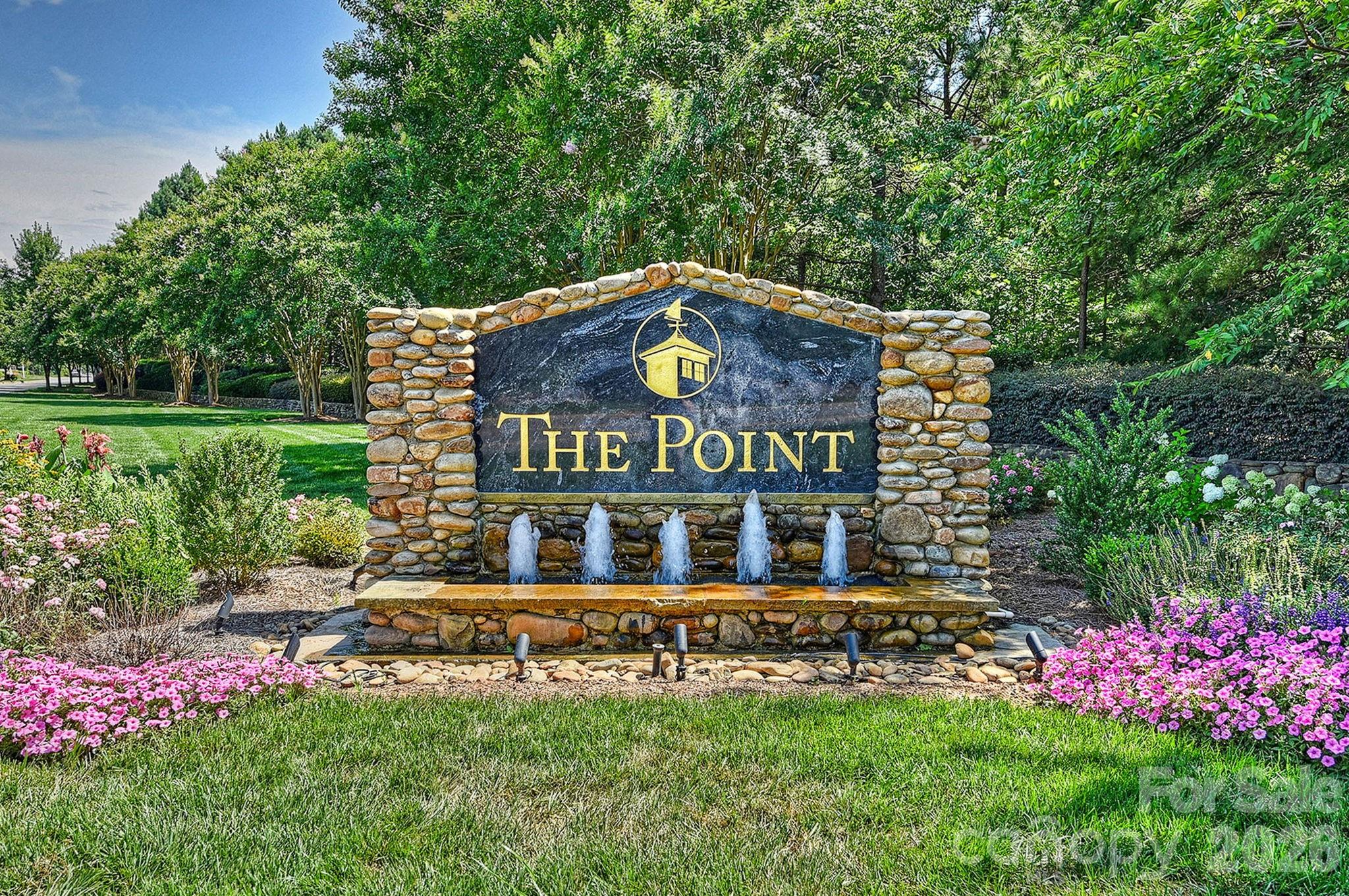 137 Torrence Chapel Rd, Mooresville, NC 28117