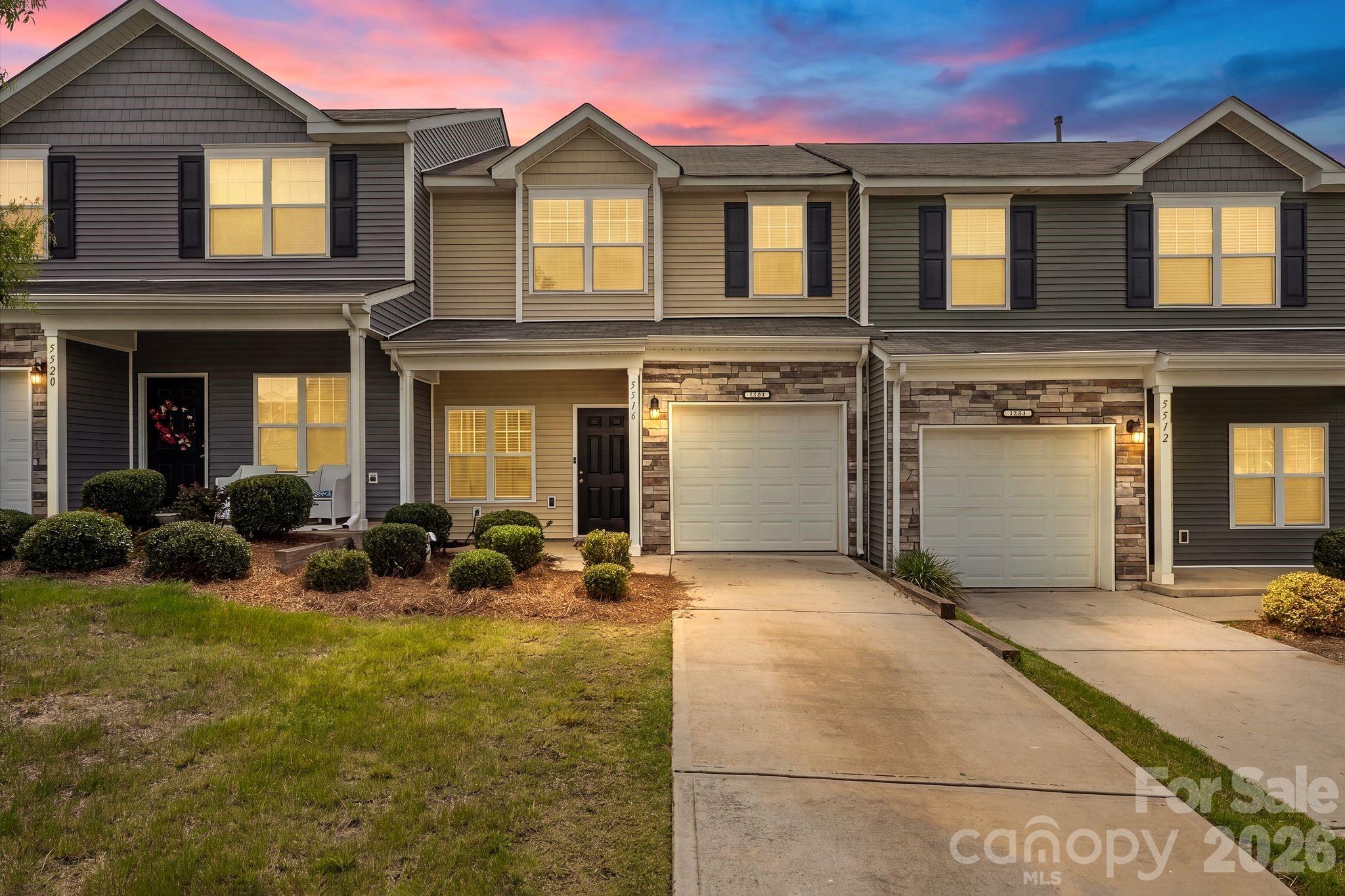 5516 John Mcdowell Pl, Charlotte, NC 28217