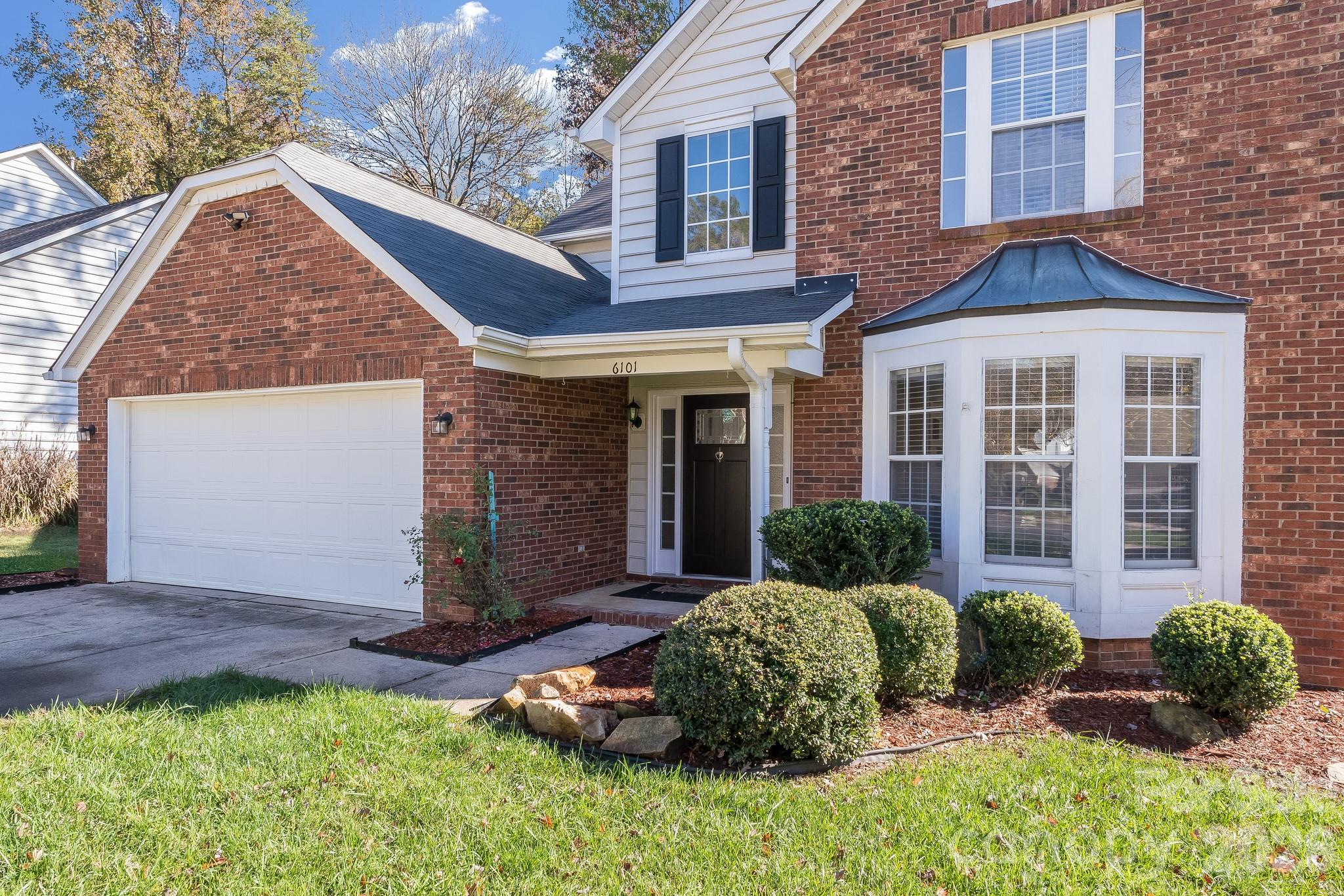 6101 Skyline Dr, Charlotte, NC 28269