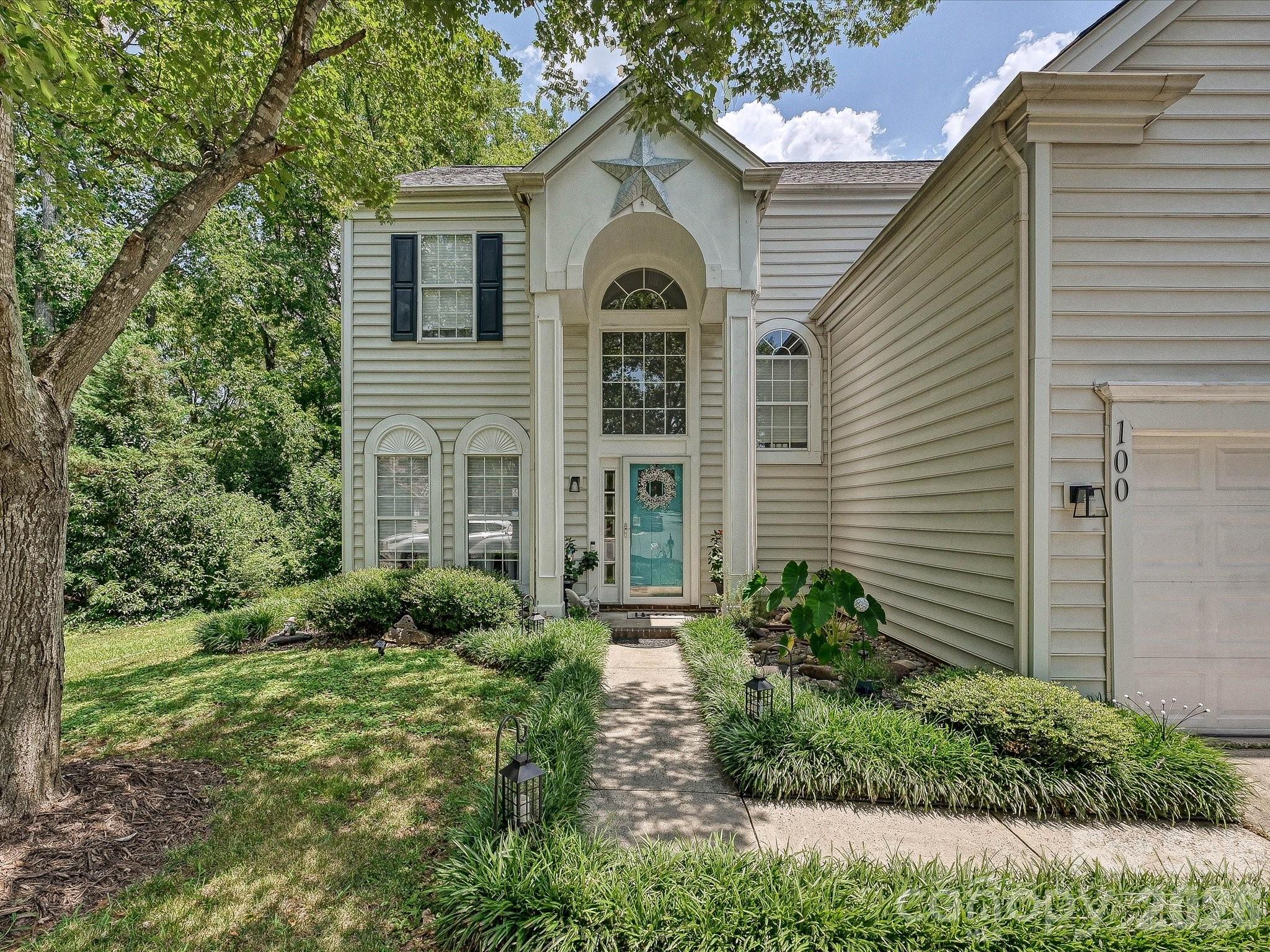 100 Aylesbury Ln, Indian Trail, NC 28079