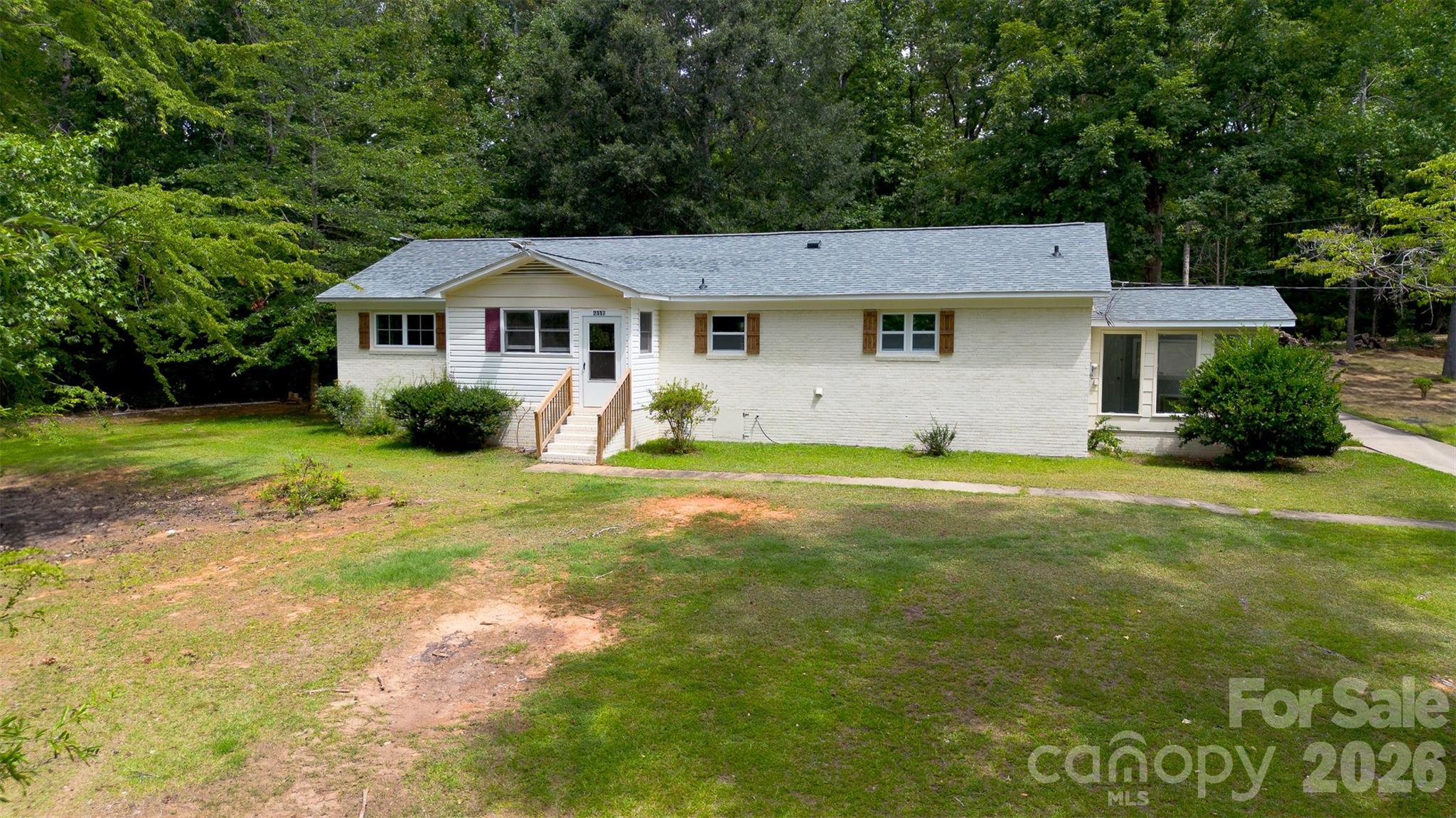 2117 Emma Cir, Lancaster, SC 29720