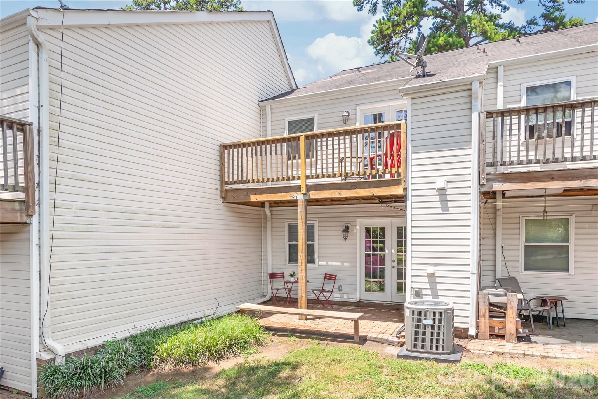 9156 Black Heath Cir #B, Charlotte, NC 28214