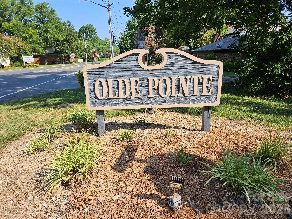221 Pointe Cir, Rock Hill, SC 29732