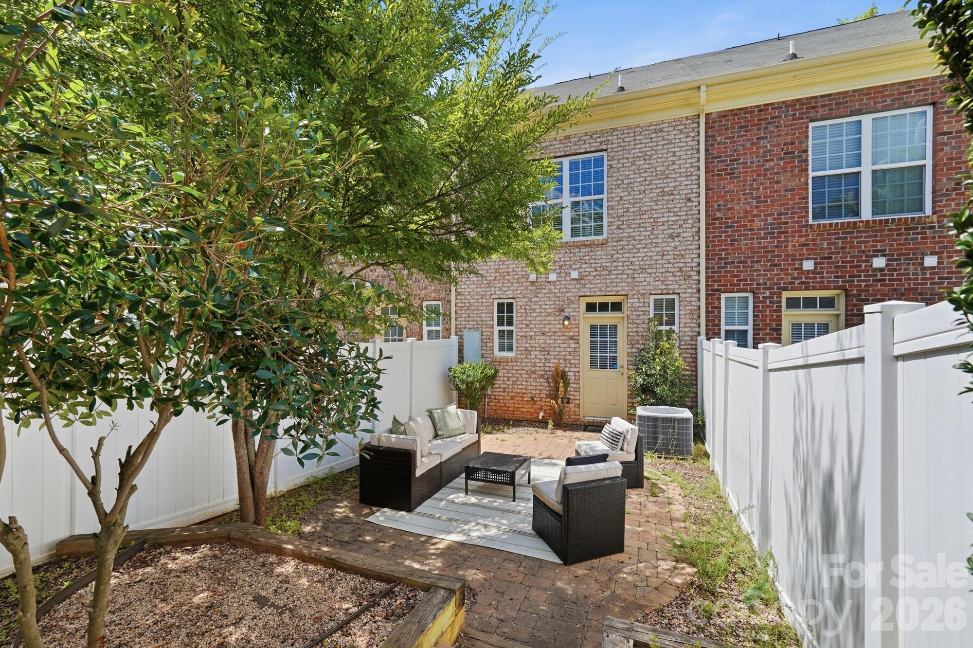 11209 Cedar Walk Ln, Charlotte, NC 28277