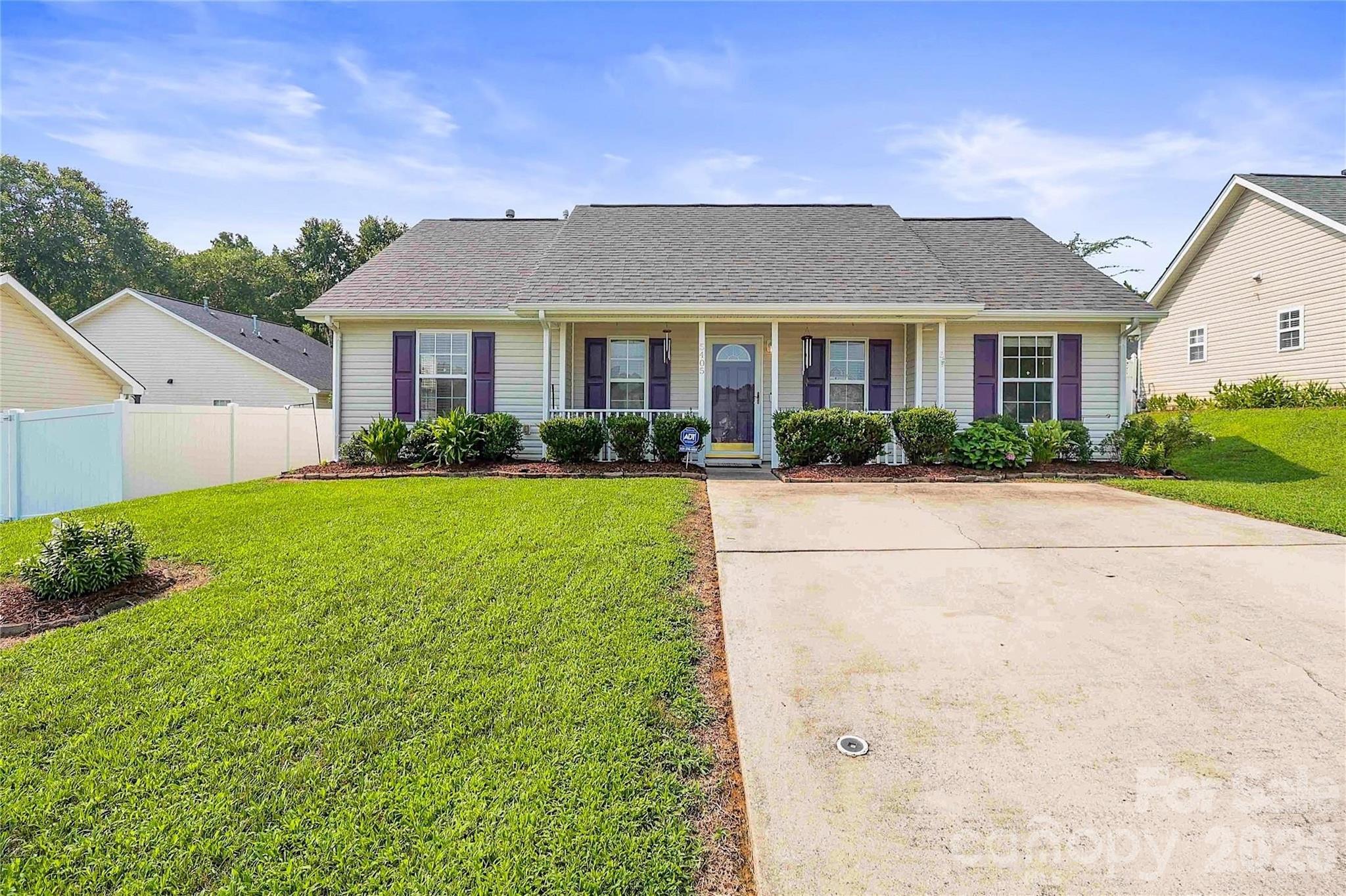 5405 Katherine Ct, Dallas, NC 28034