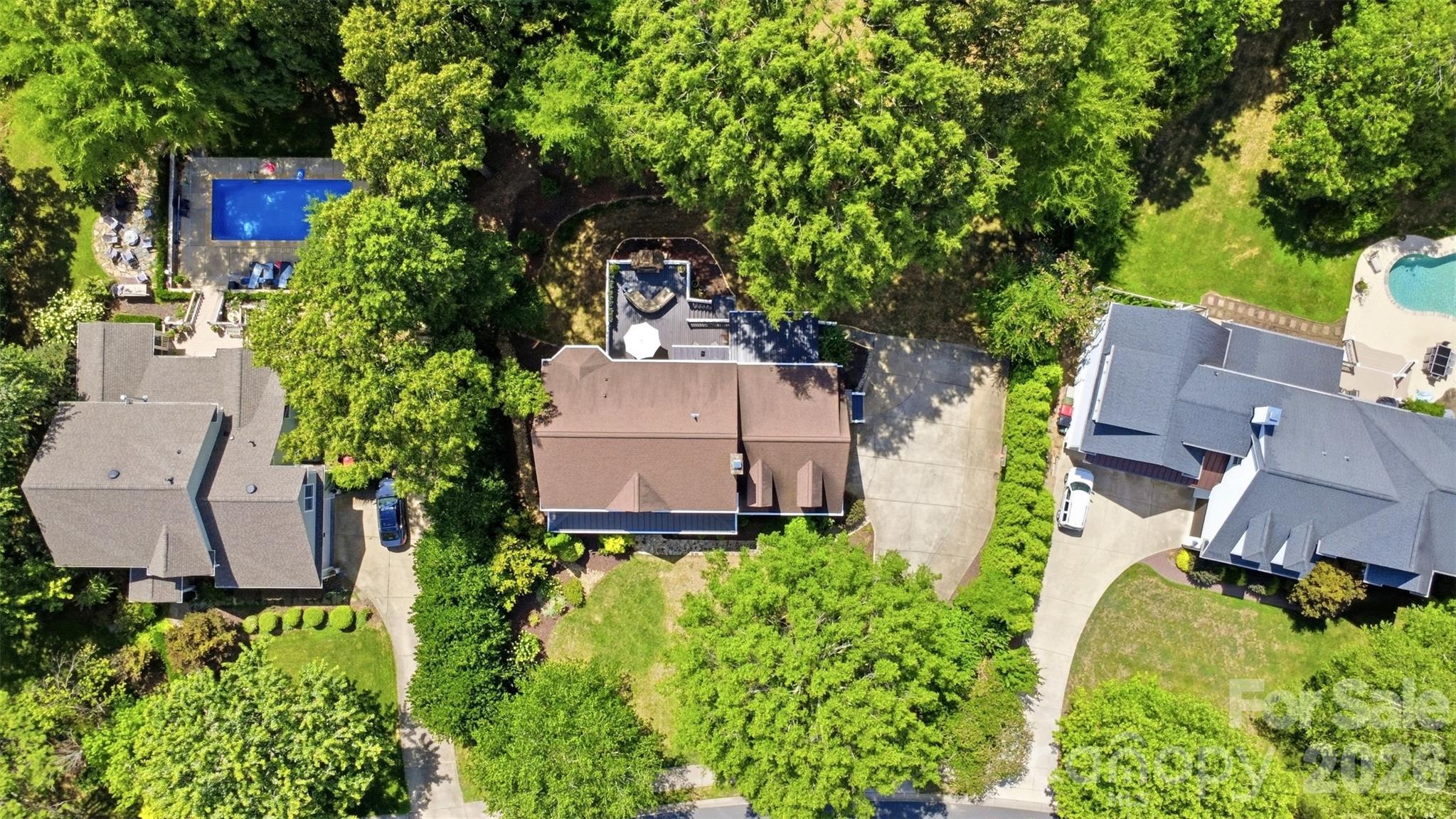170 S Kimberly Rd, Davidson, NC 28036