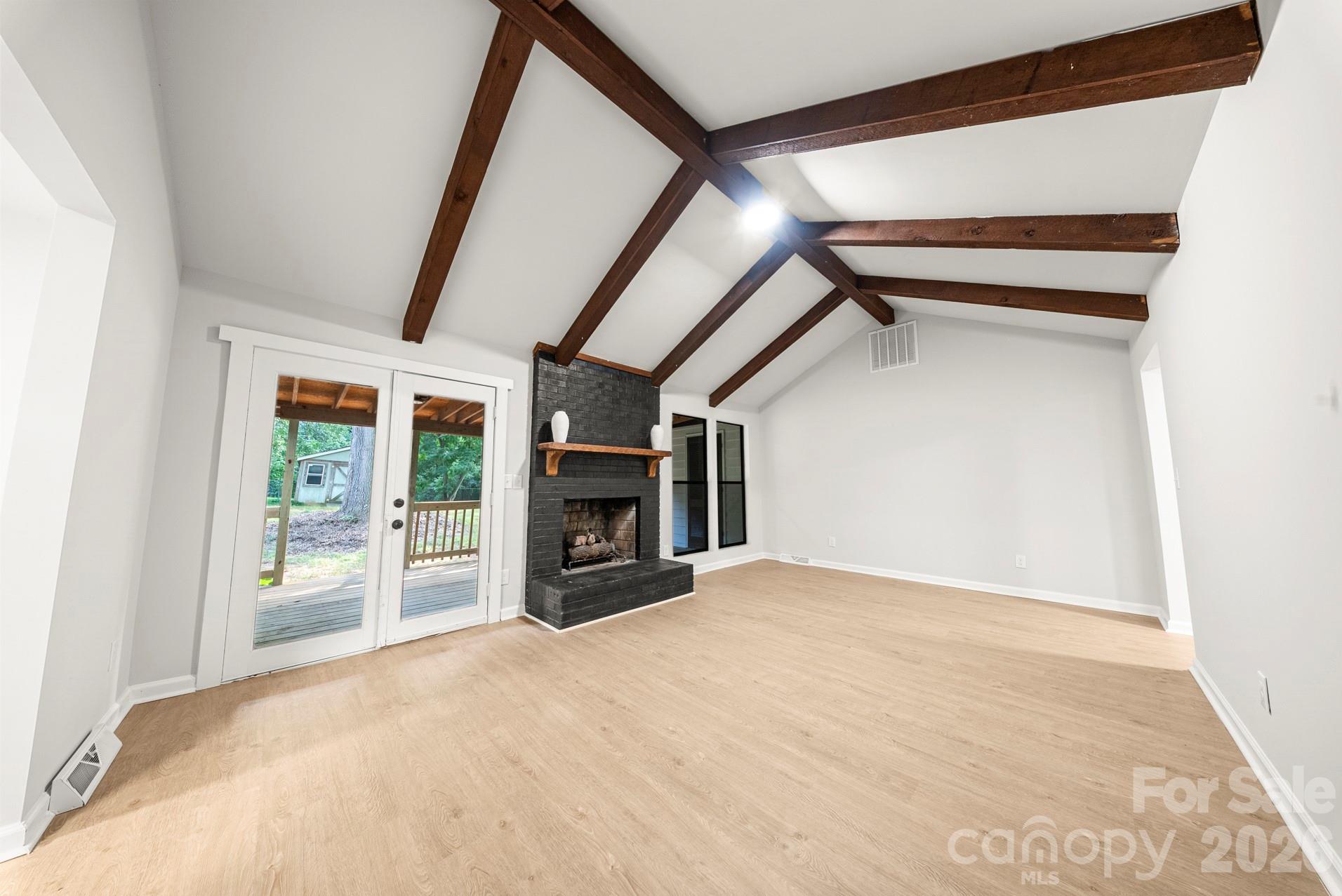 4739 Squirrel Nest Ln, Charlotte, NC 28227