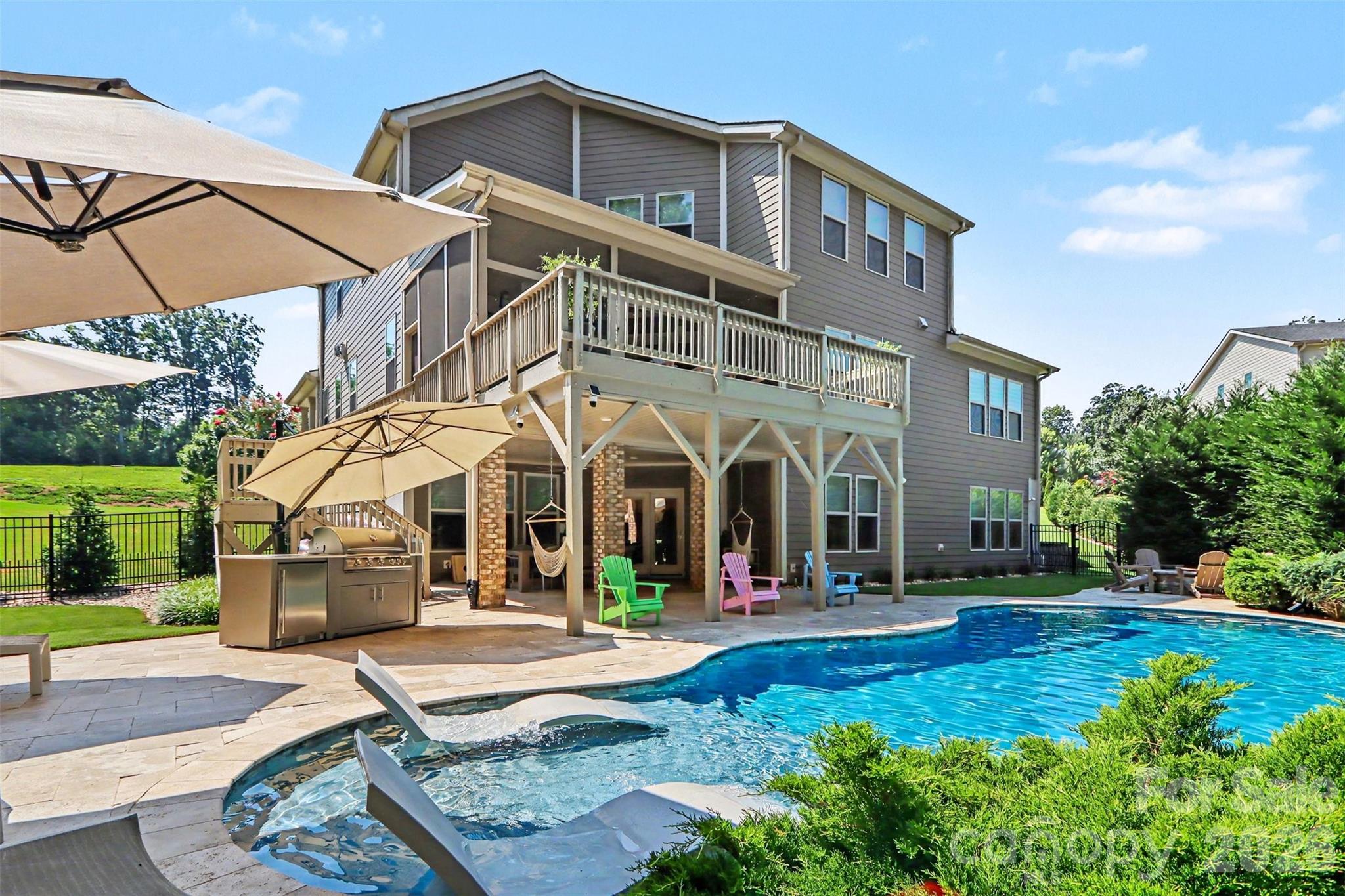 122 Campanile Dr, Mooresville, NC 28117