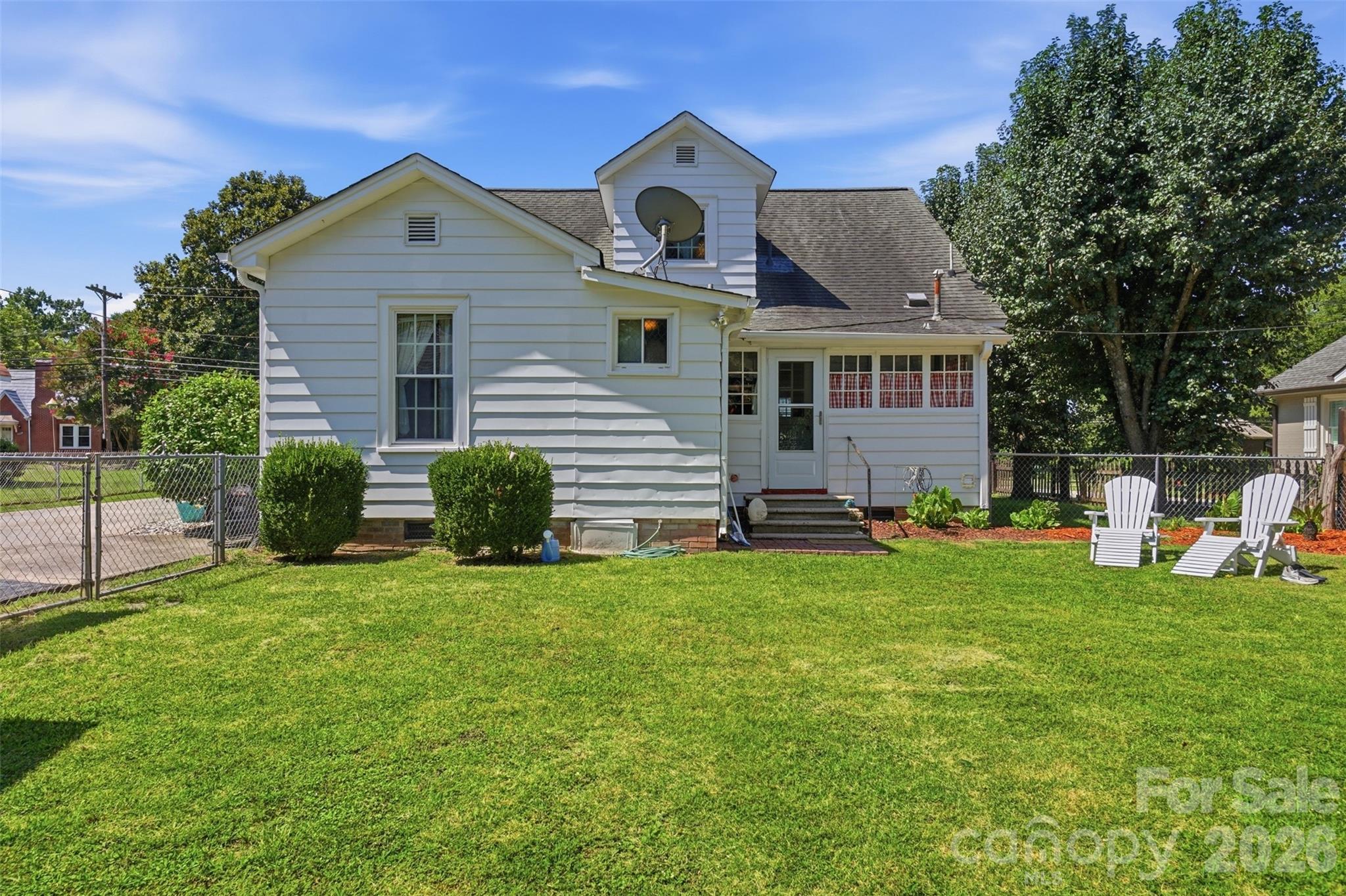 117 Marion St, Clover, SC 29710