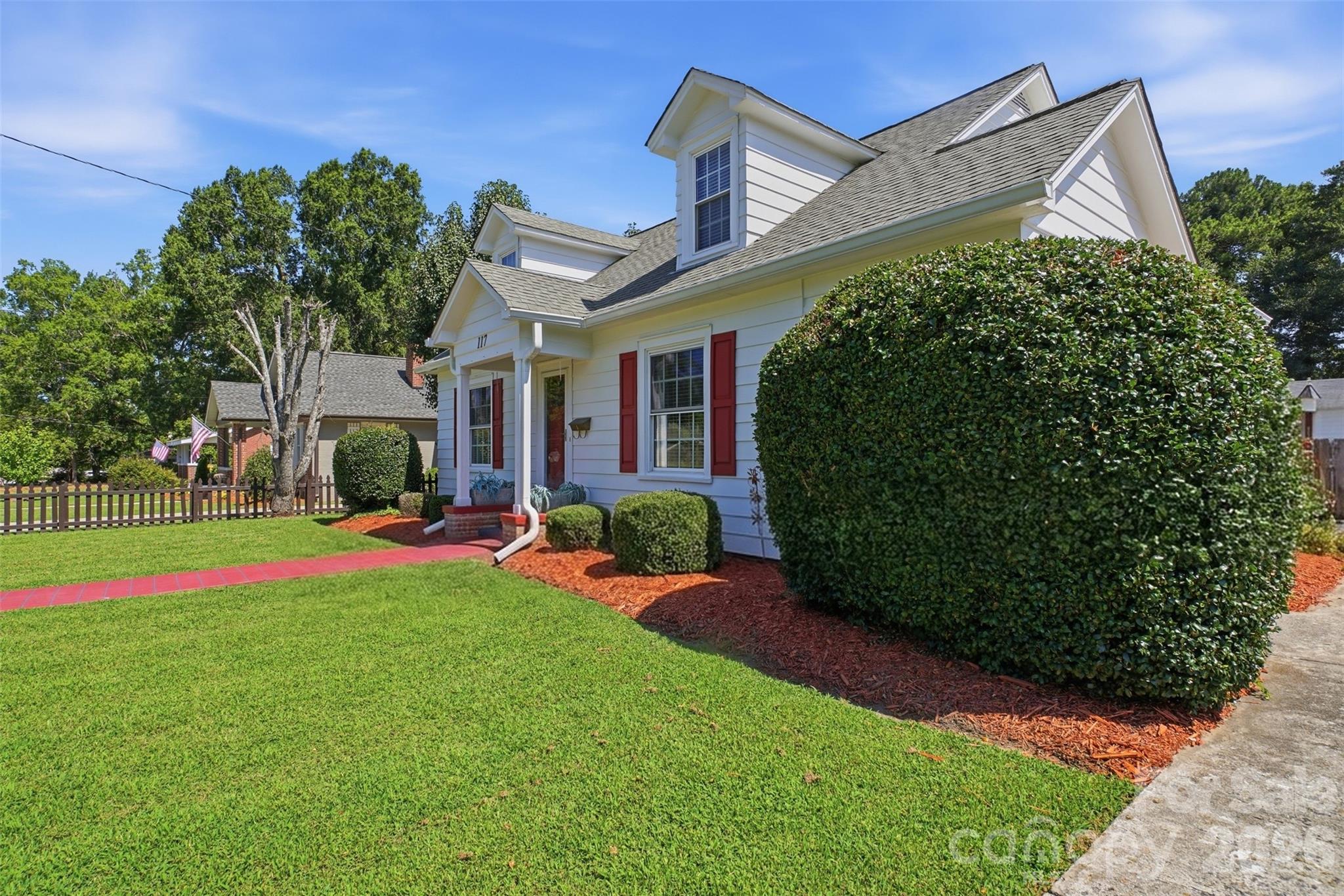 117 Marion St, Clover, SC 29710