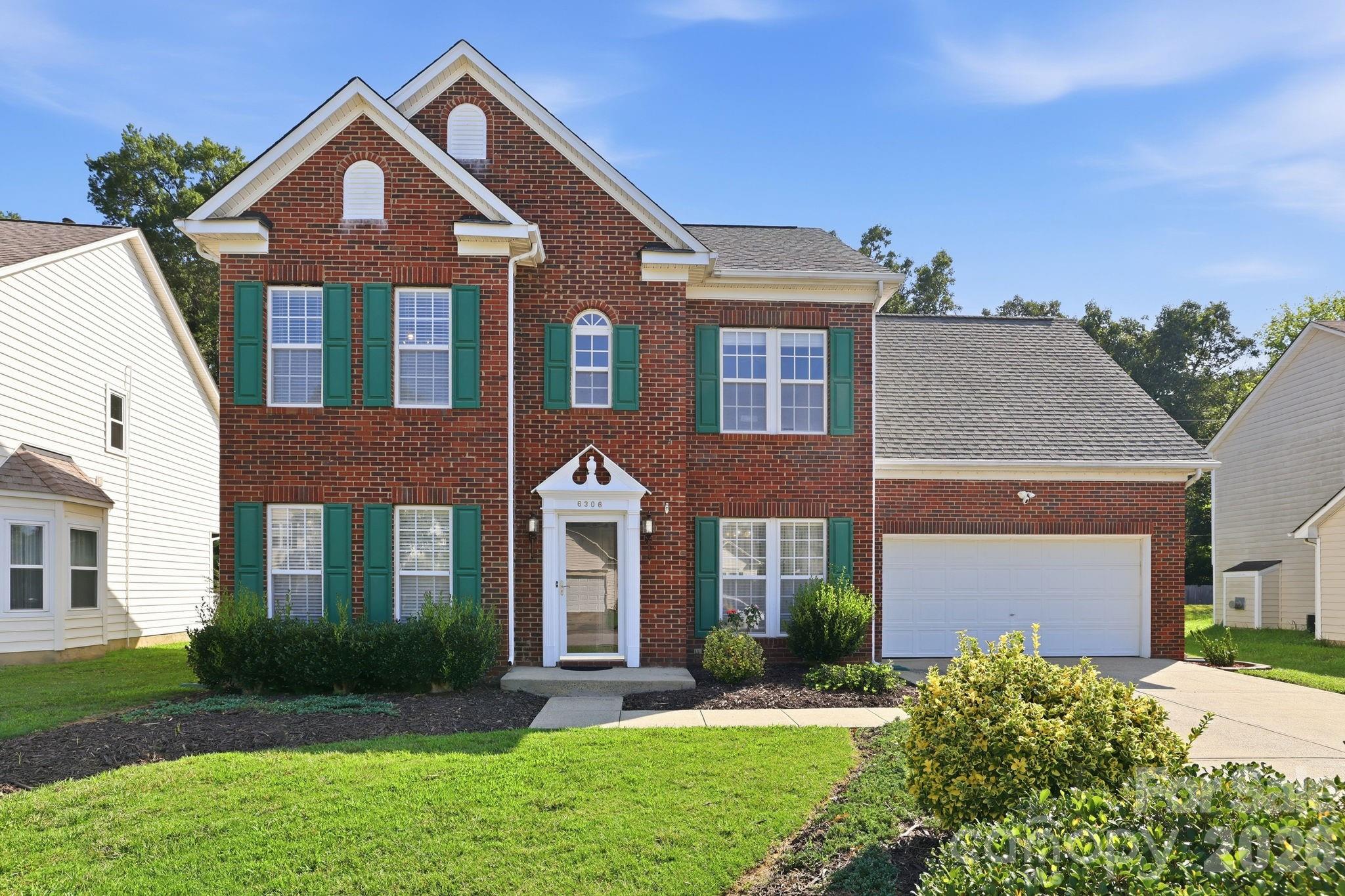 6306 Trevor Simpson Dr, Indian Trail, NC 28079