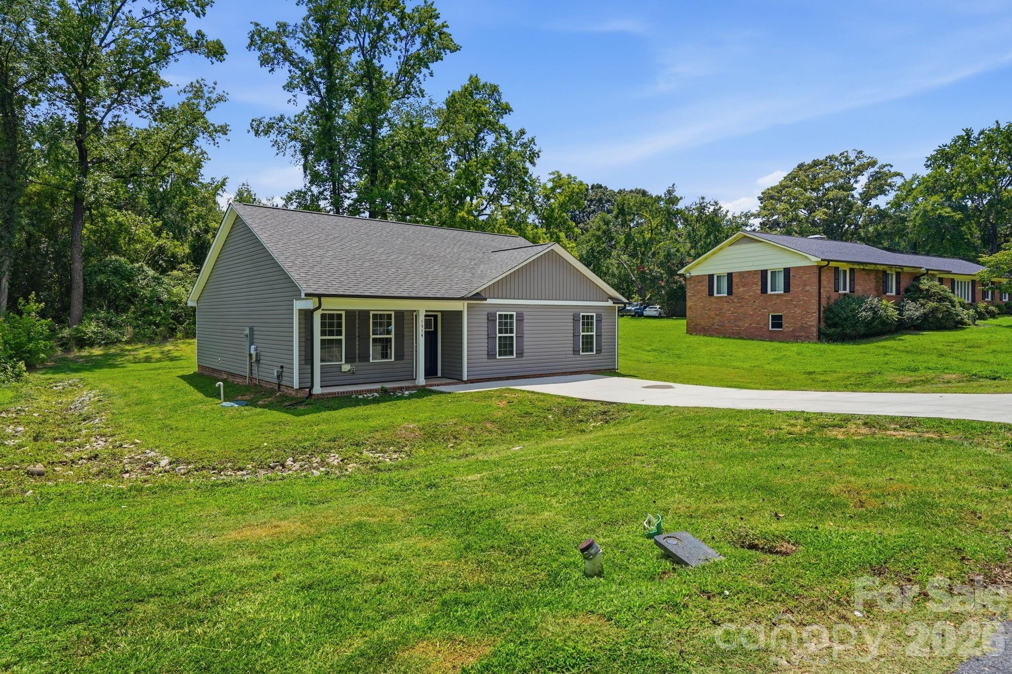 1514 Jamaica Rd, Kannapolis, NC 28083