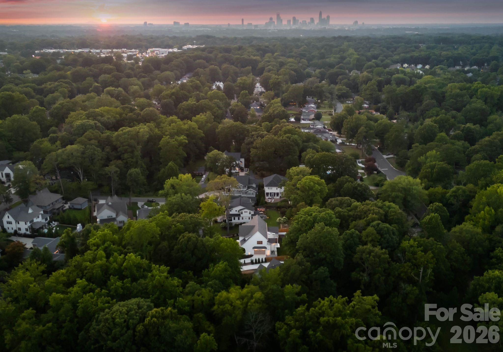 444 Hunter Ln, Charlotte, NC 28211