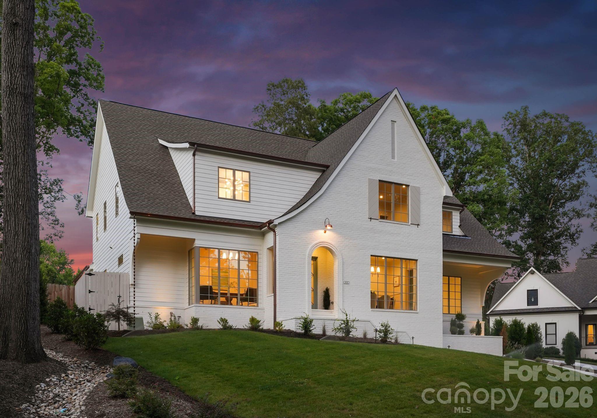444 Hunter Ln, Charlotte, NC 28211