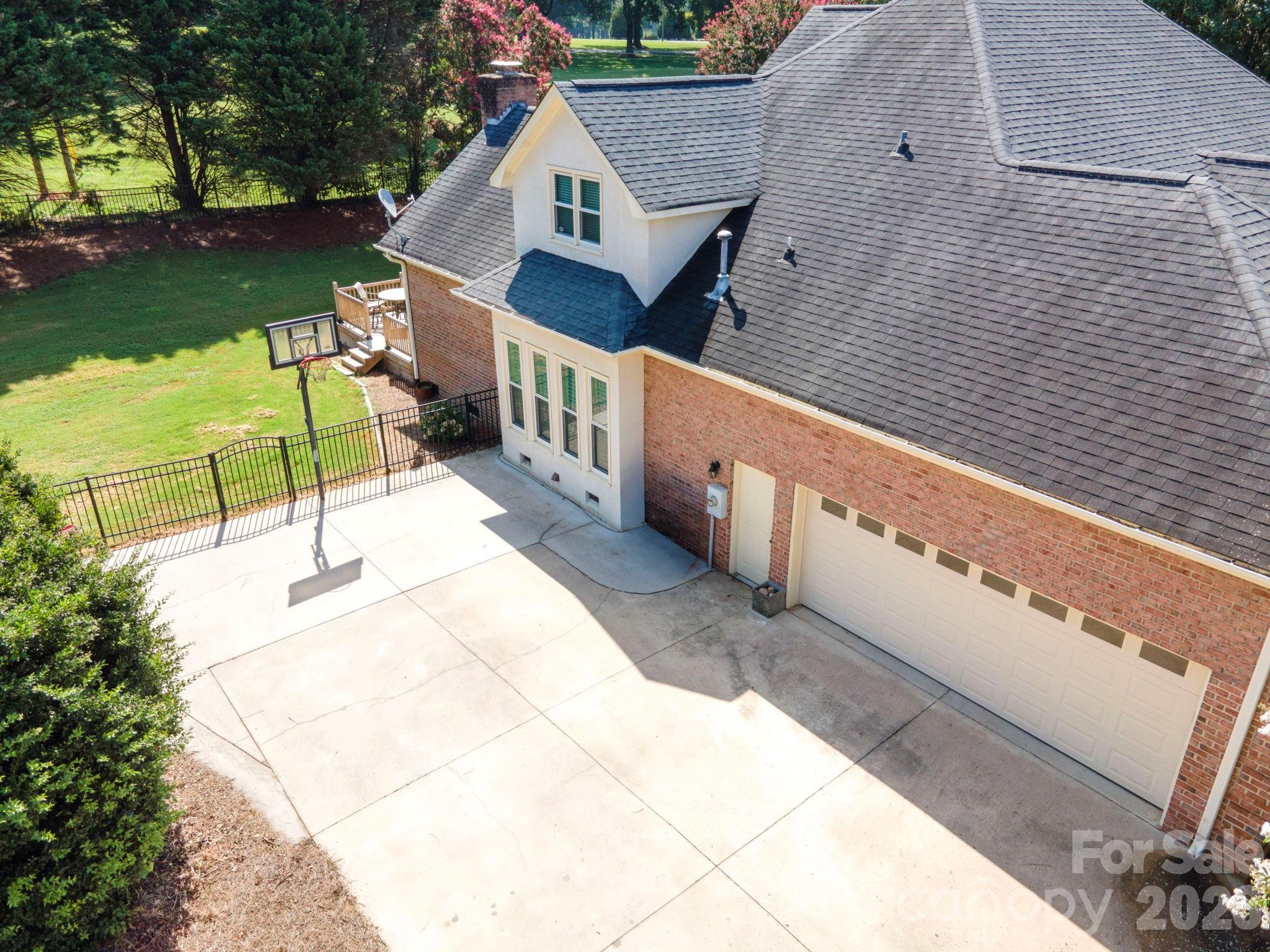 3466 Brighton Ct NW, Concord, NC 28027