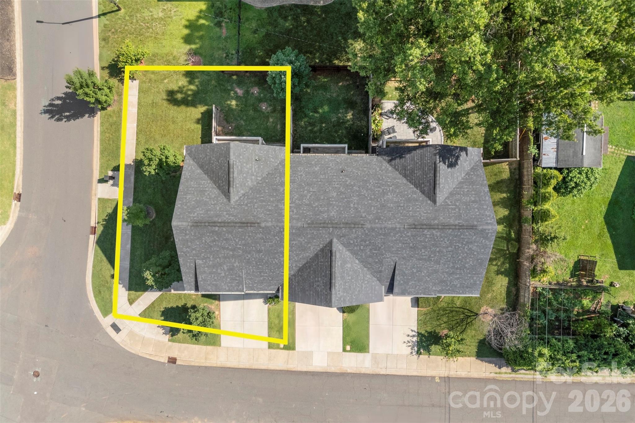 543 Greystone Rd, Charlotte, NC 28209