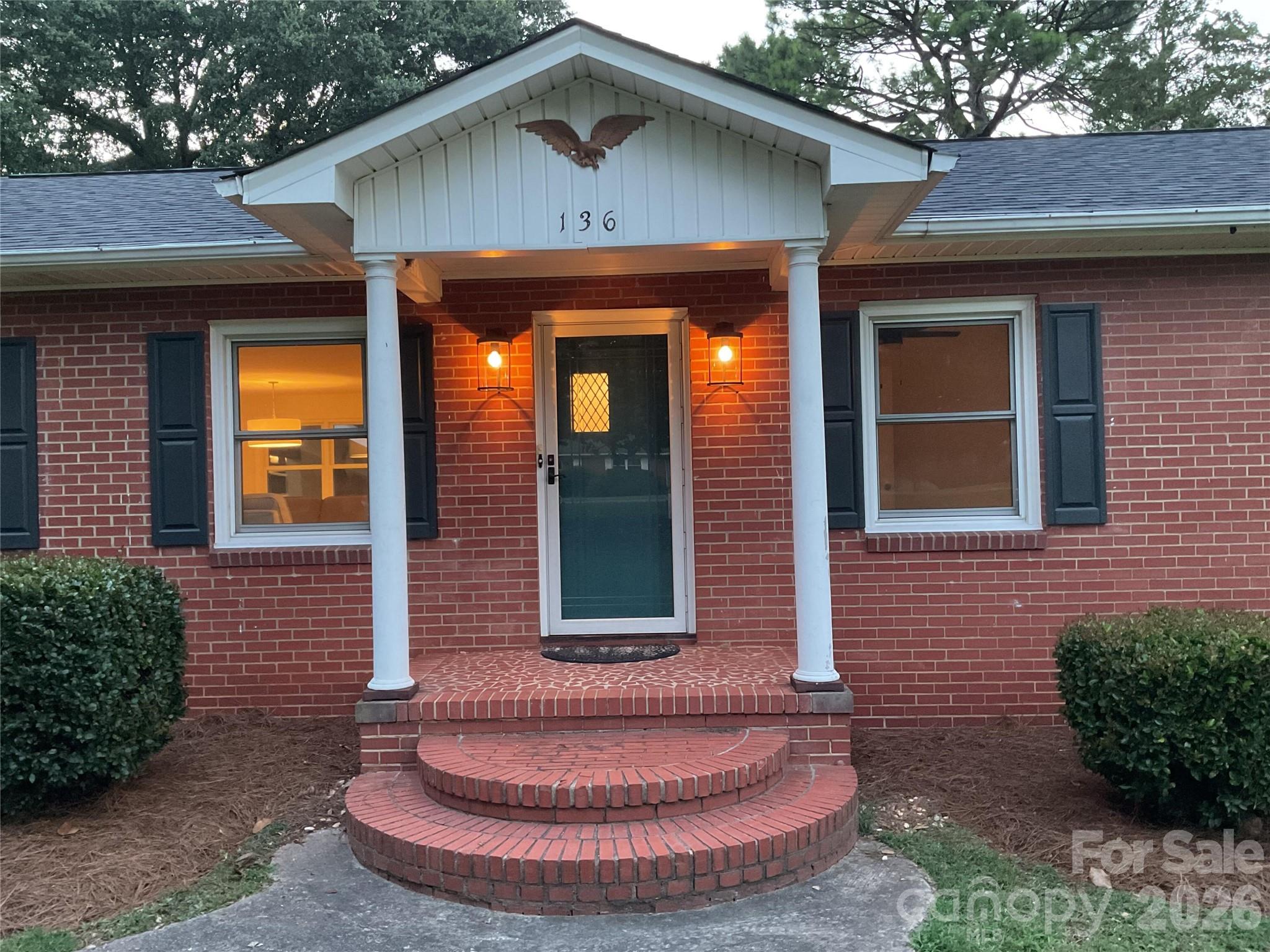 136 Gum Branch Rd, Charlotte, NC 28214