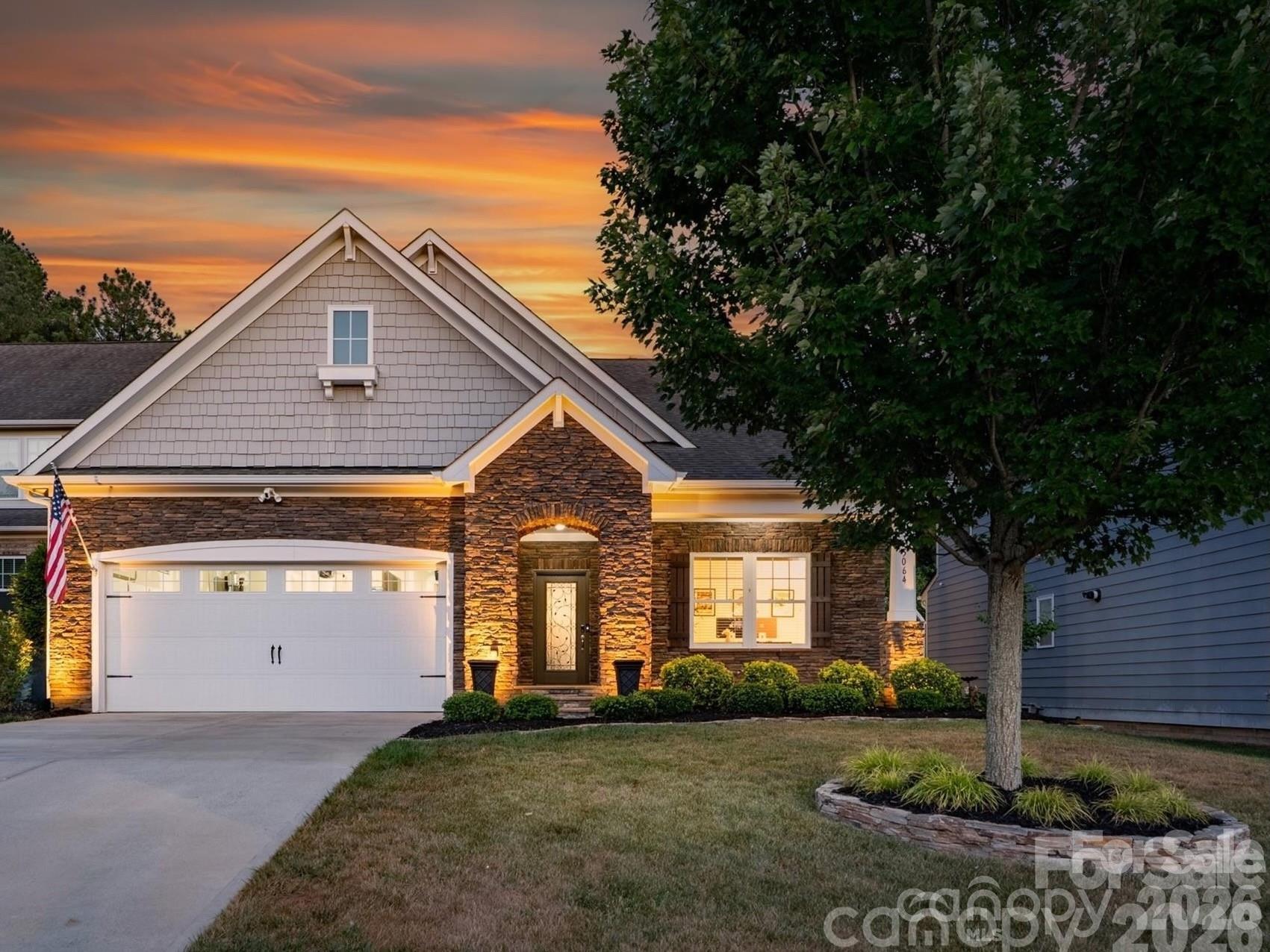 5064 Stonehill Ln, Matthews, NC 28104