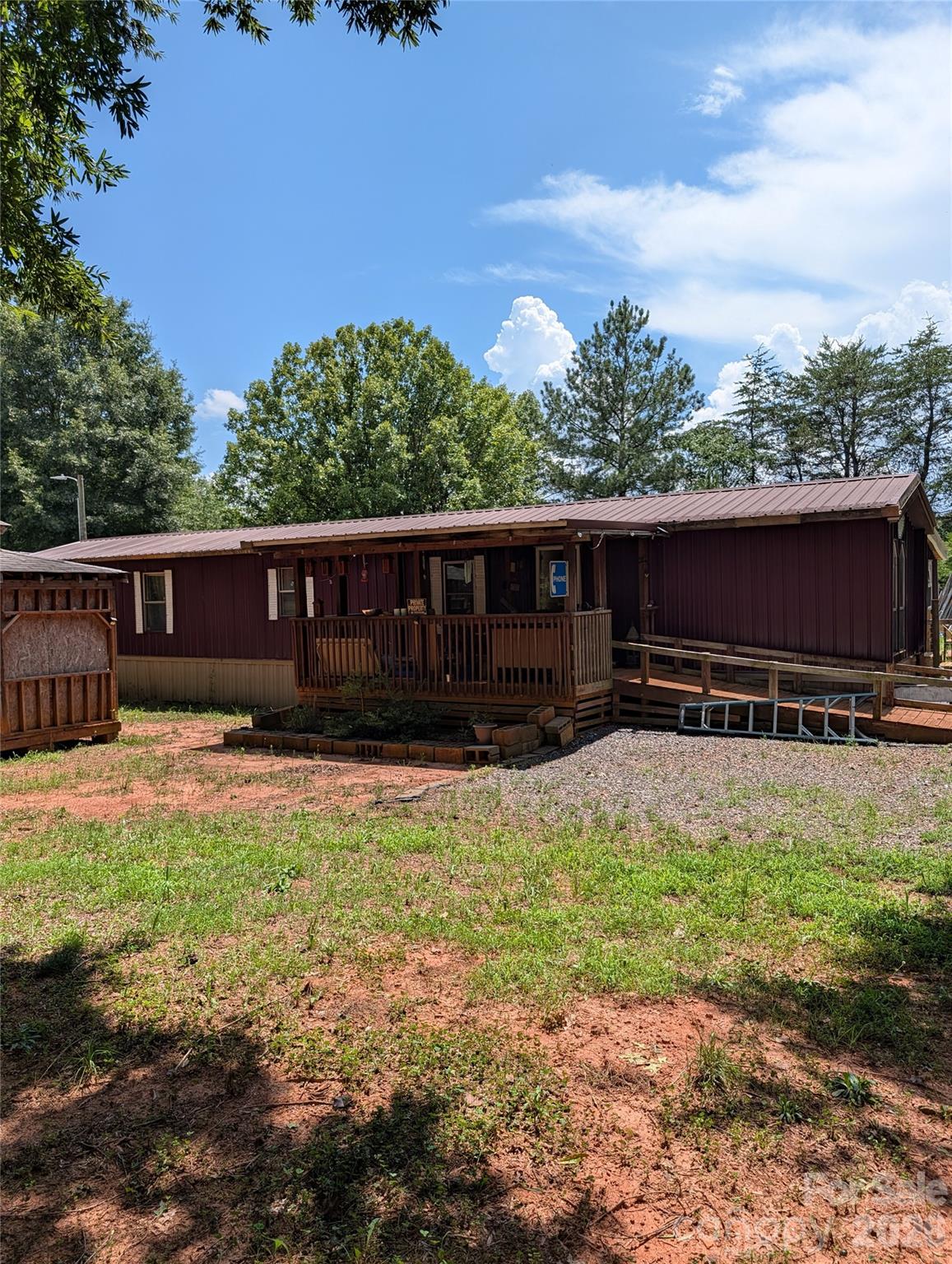 2339 Journeys Ps, Newton, NC 28658