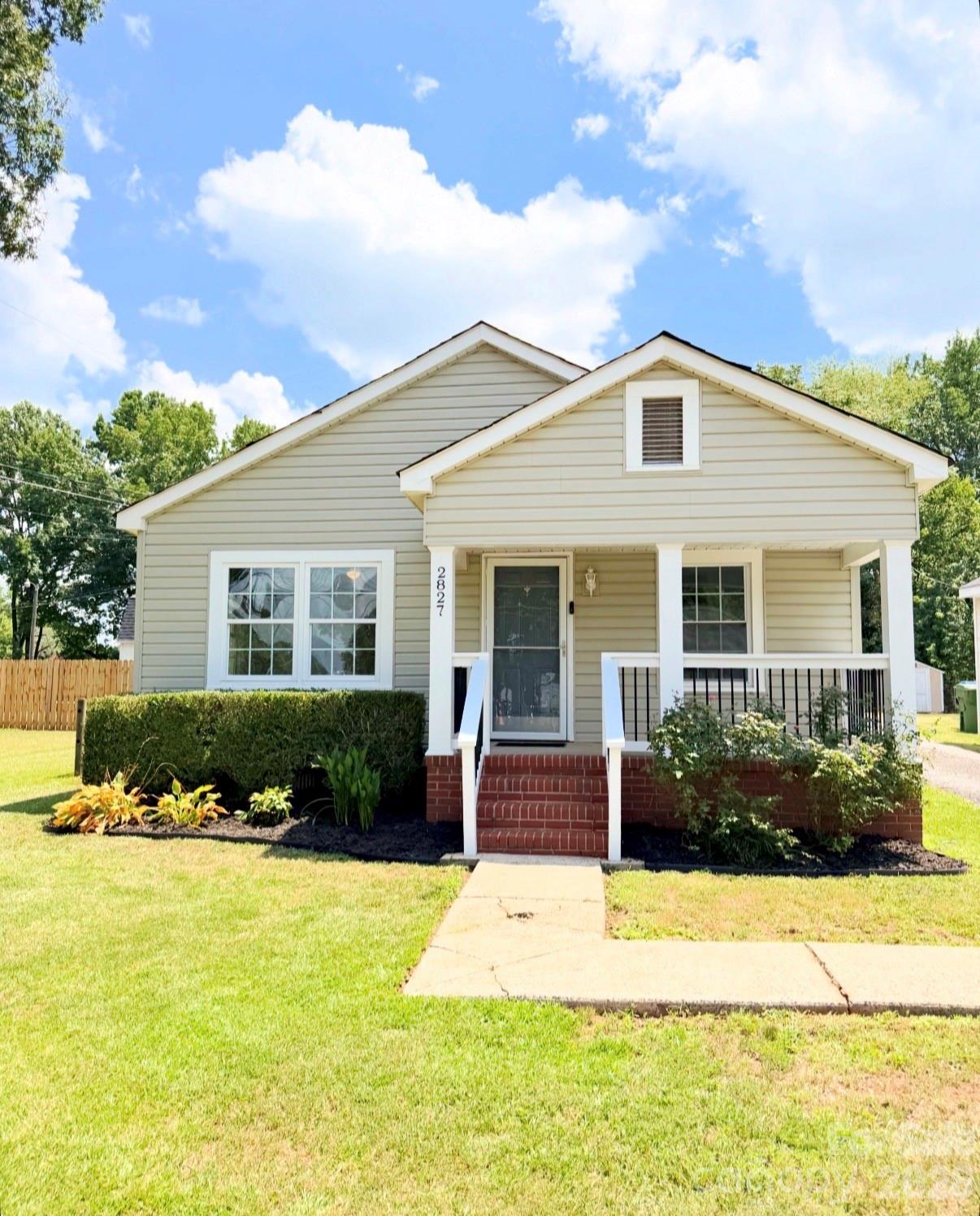 2827 E Long Ave, Gastonia, NC 28054