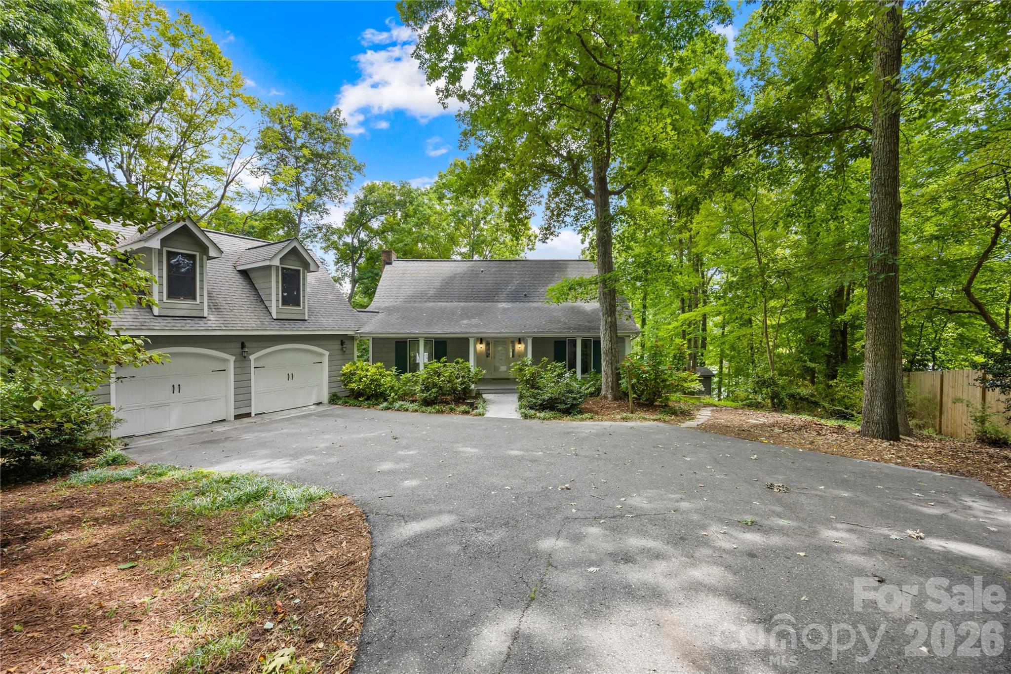 114 Forest Cove Ln, Mooresville, NC 28117