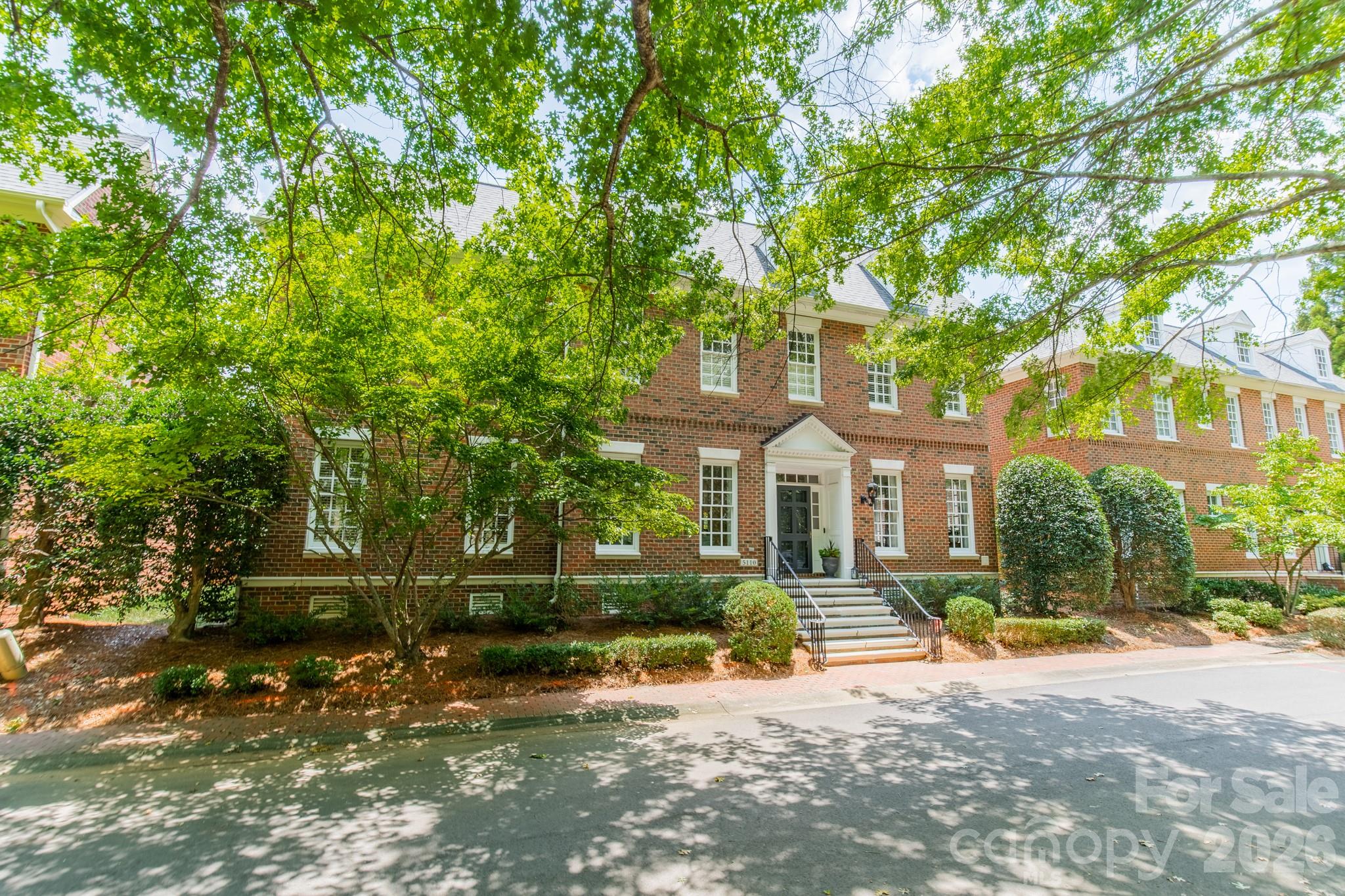 5110 Oxford Crescent Ct, Charlotte, NC 28226