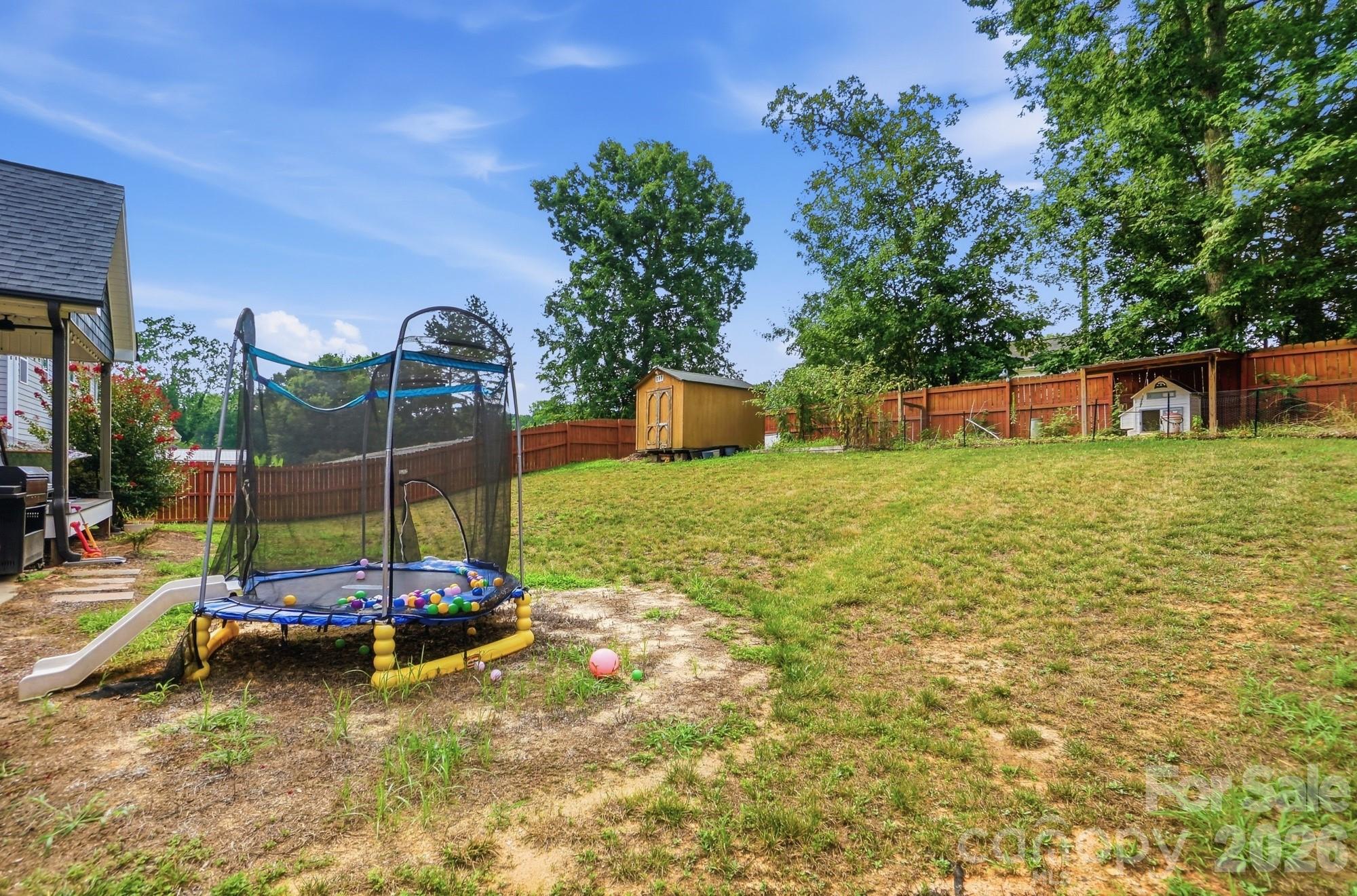 304 E Florida Ave, Bessemer City, NC 28016