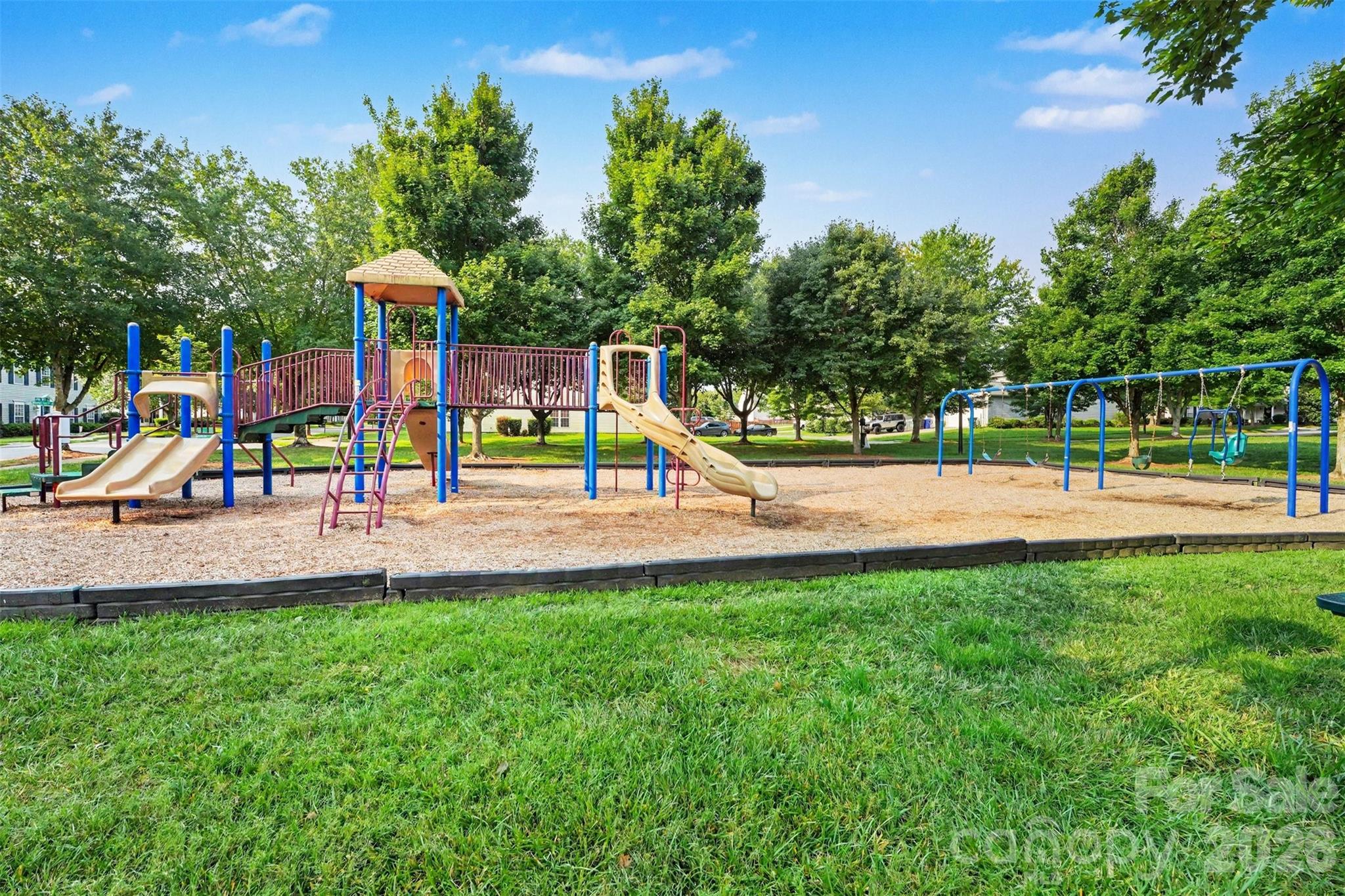 6715 Tanners Creek Dr, Huntersville, NC 28078