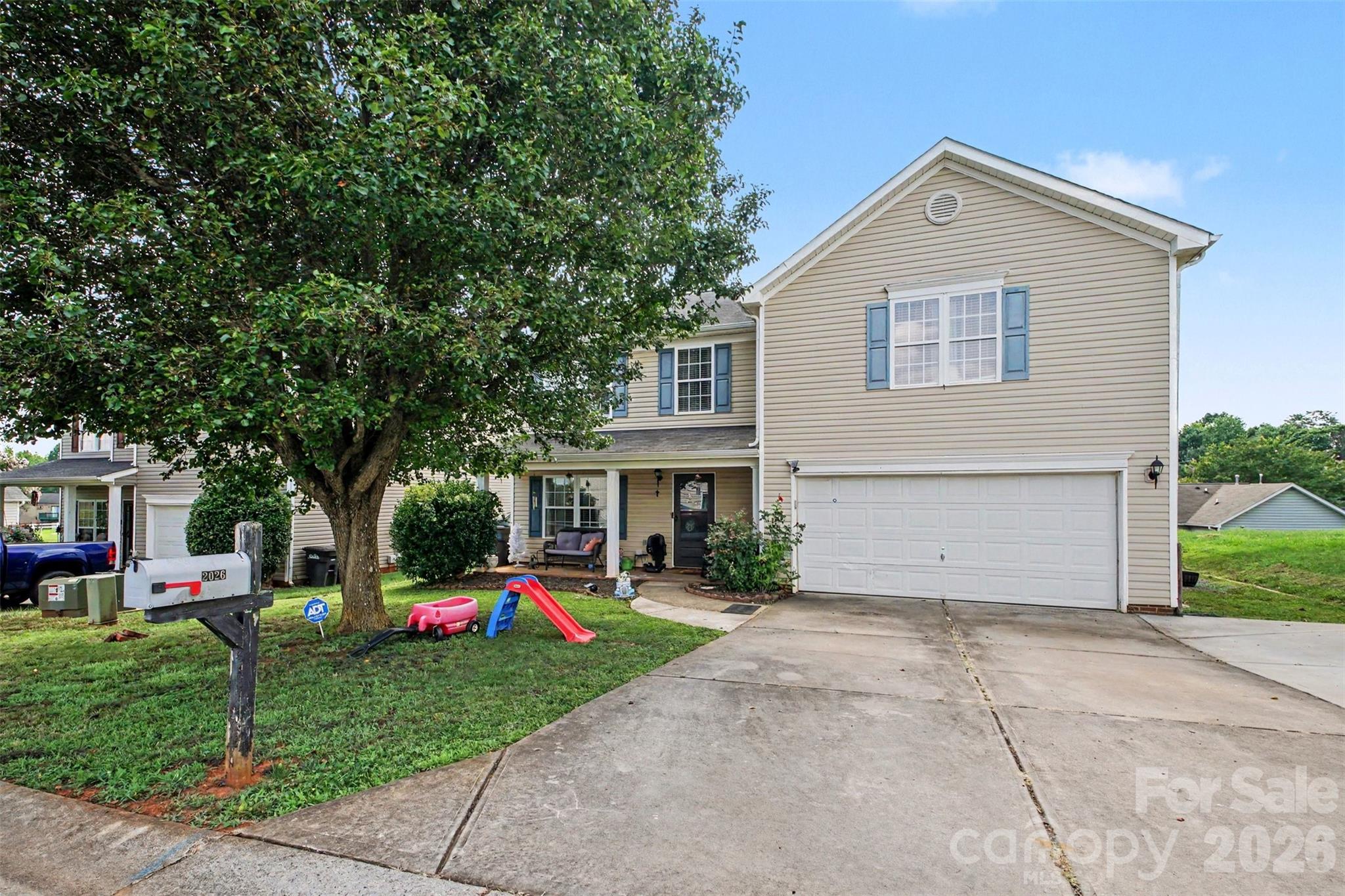 2026 Edenderry Dr, Statesville, NC 28625