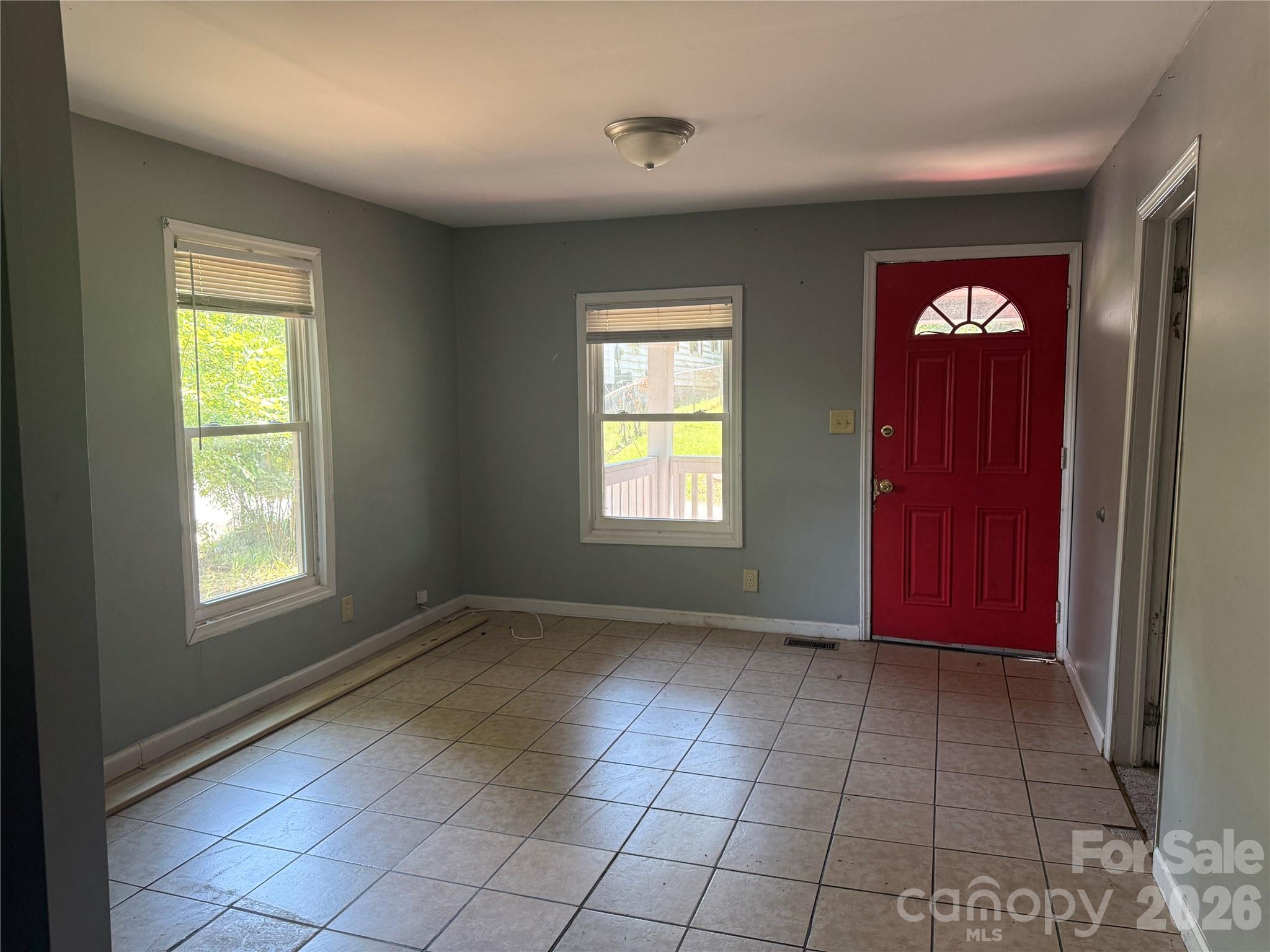 706 N Logan St, Gastonia, NC 28052