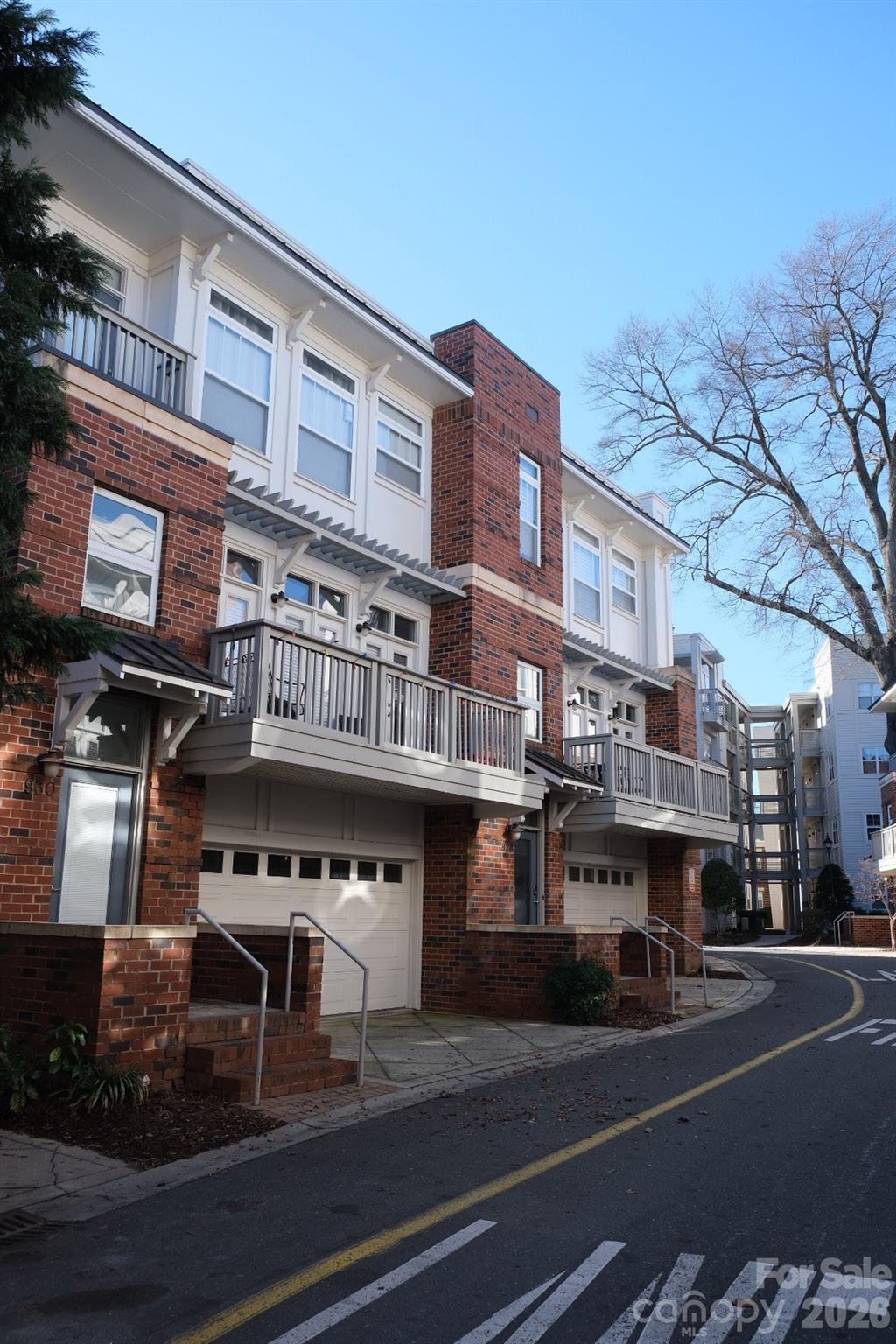 930 Gracie Way, Charlotte, NC 28204