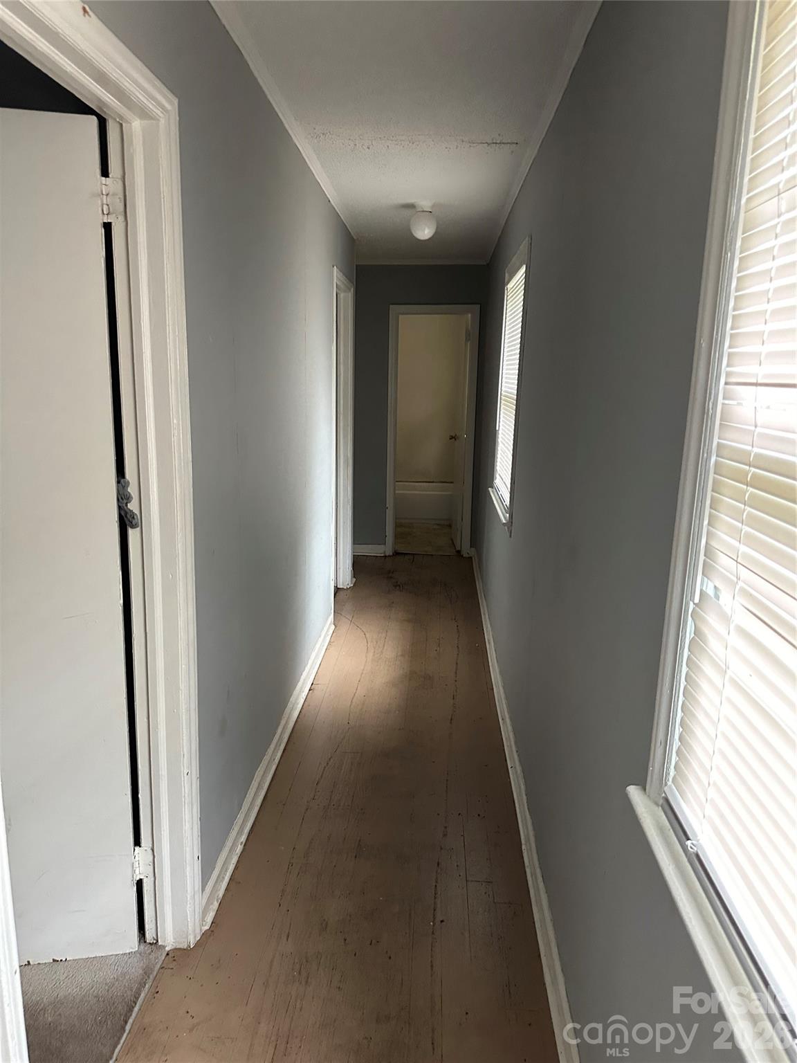 705 N Logan St, Gastonia, NC 28052