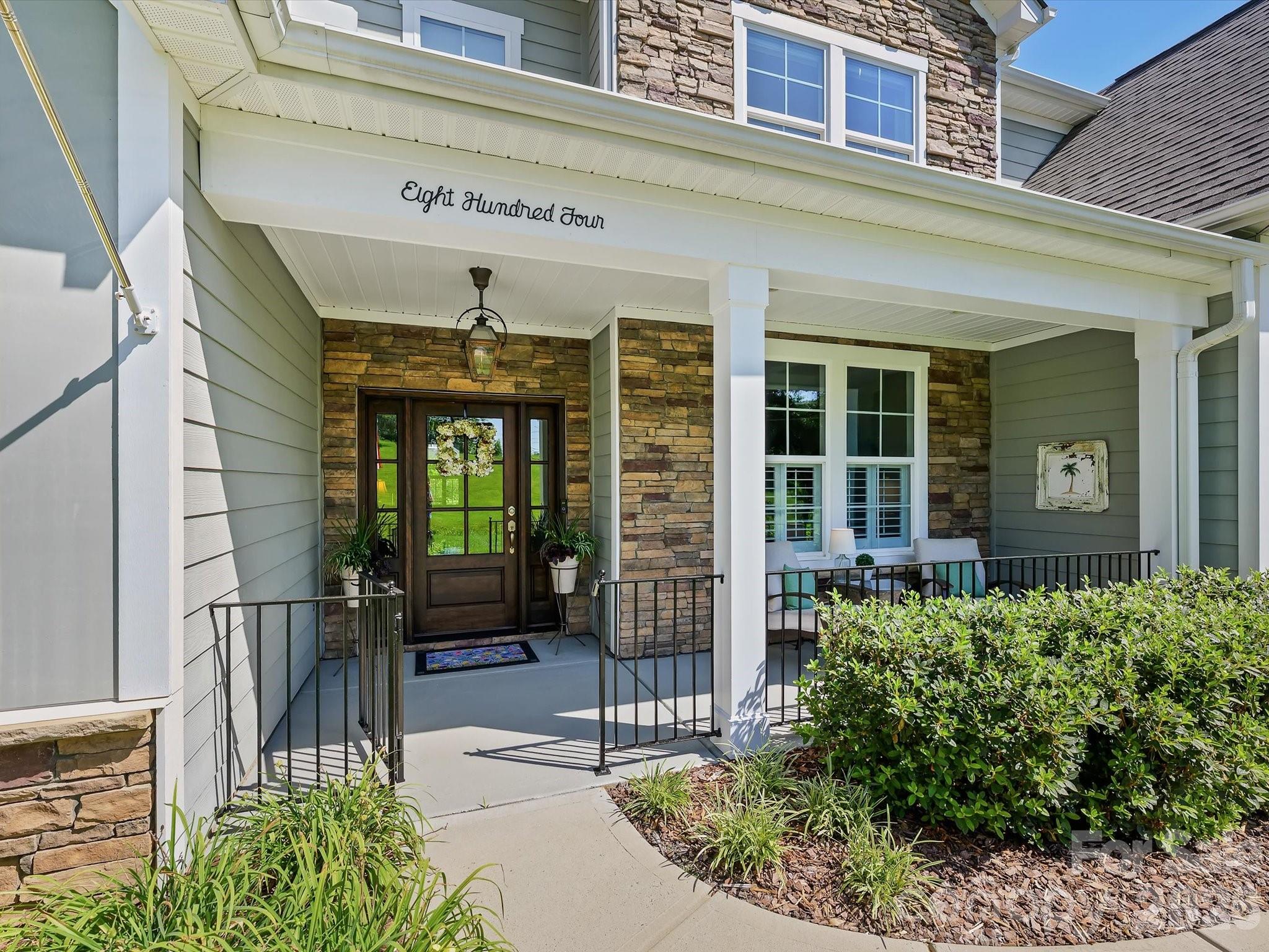 804 Sardis Ln, Charlotte, NC 28270