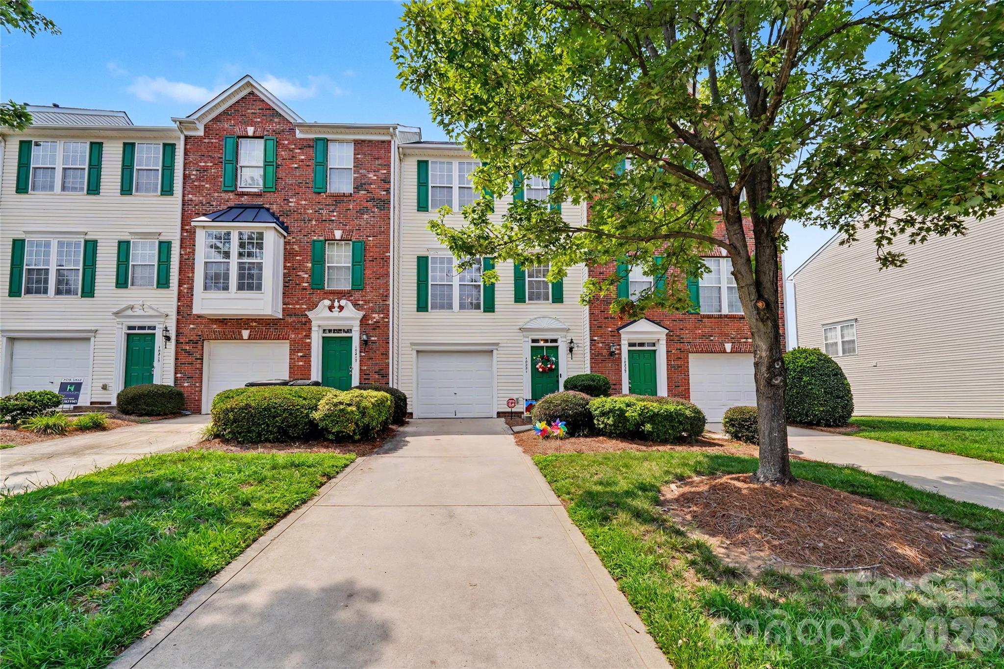 10221 Garrett Grigg Rd, Charlotte, NC 28262
