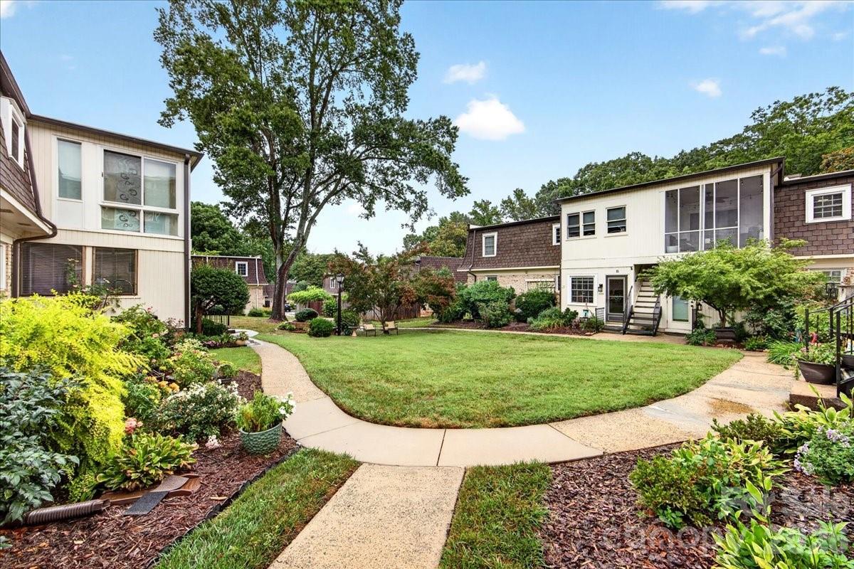 1700 Roxborough Rd #A, Charlotte, NC 28211