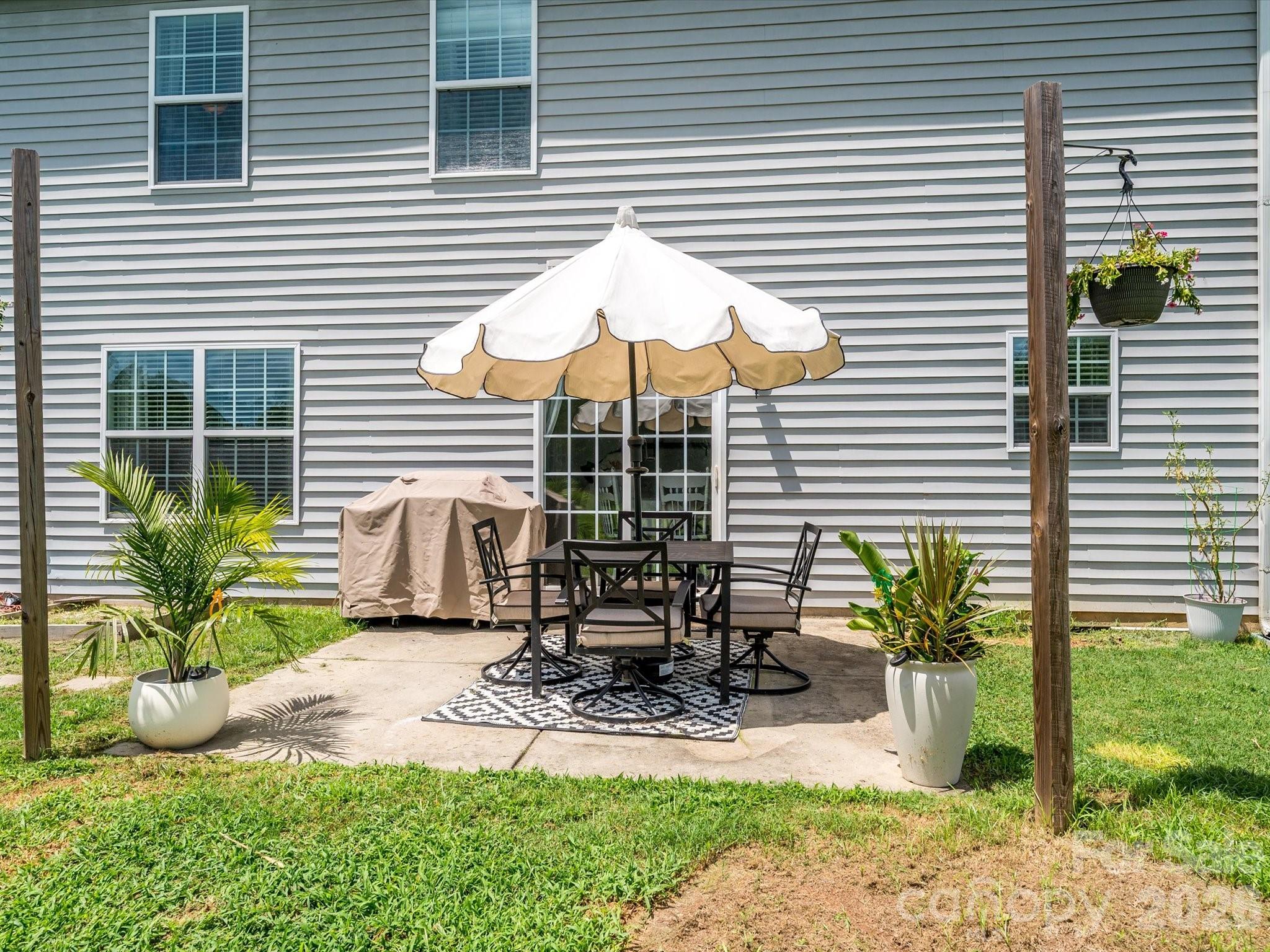 11819 Paver Ln, Midland, NC 28107