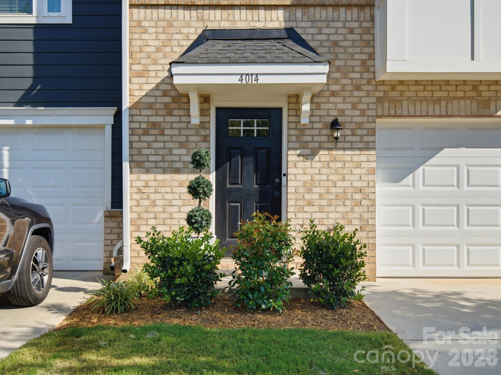 4014 Edenborn Ln, Charlotte, NC 28208