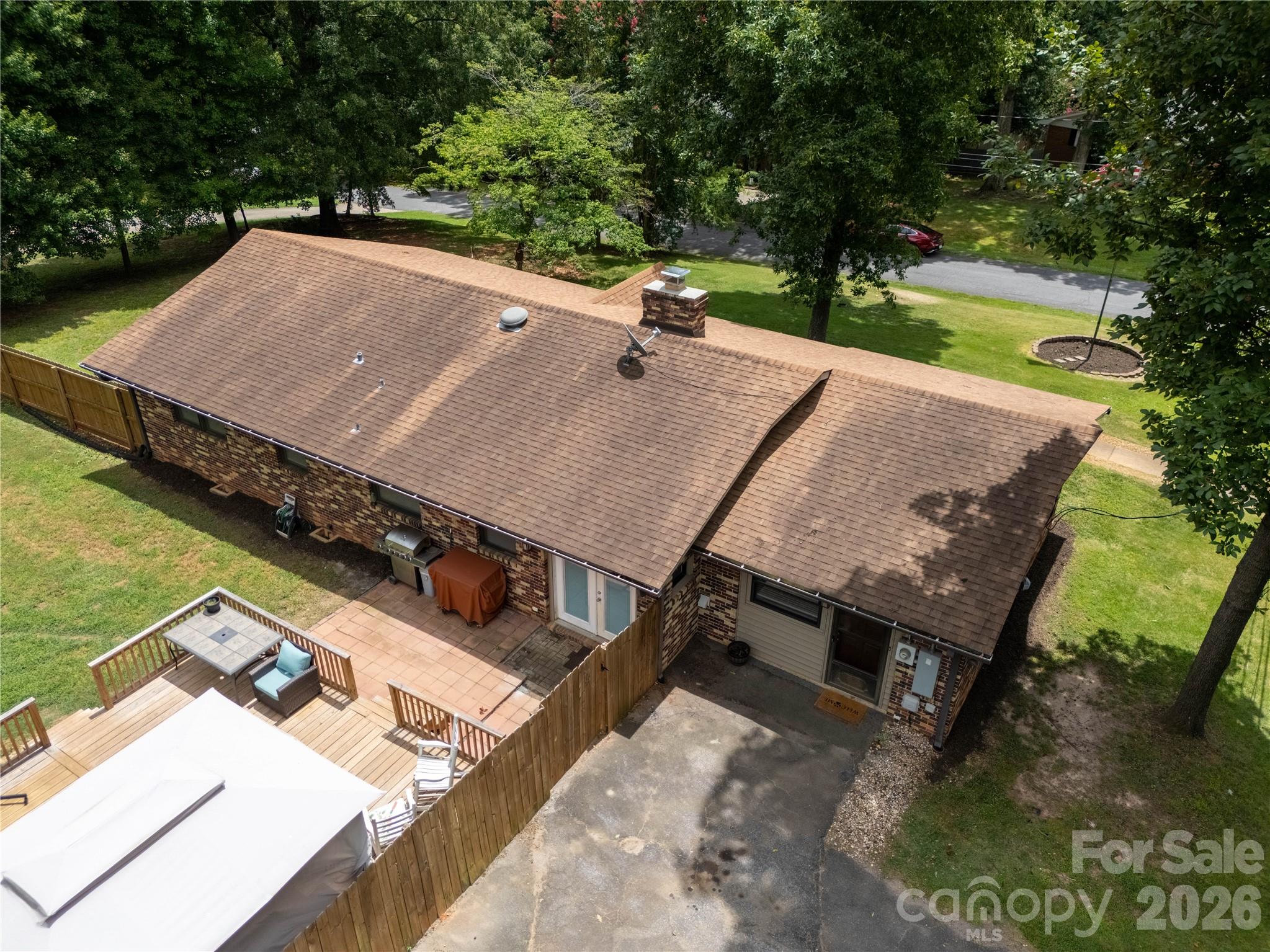 1106 Robinhood Ln, Kannapolis, NC 28081