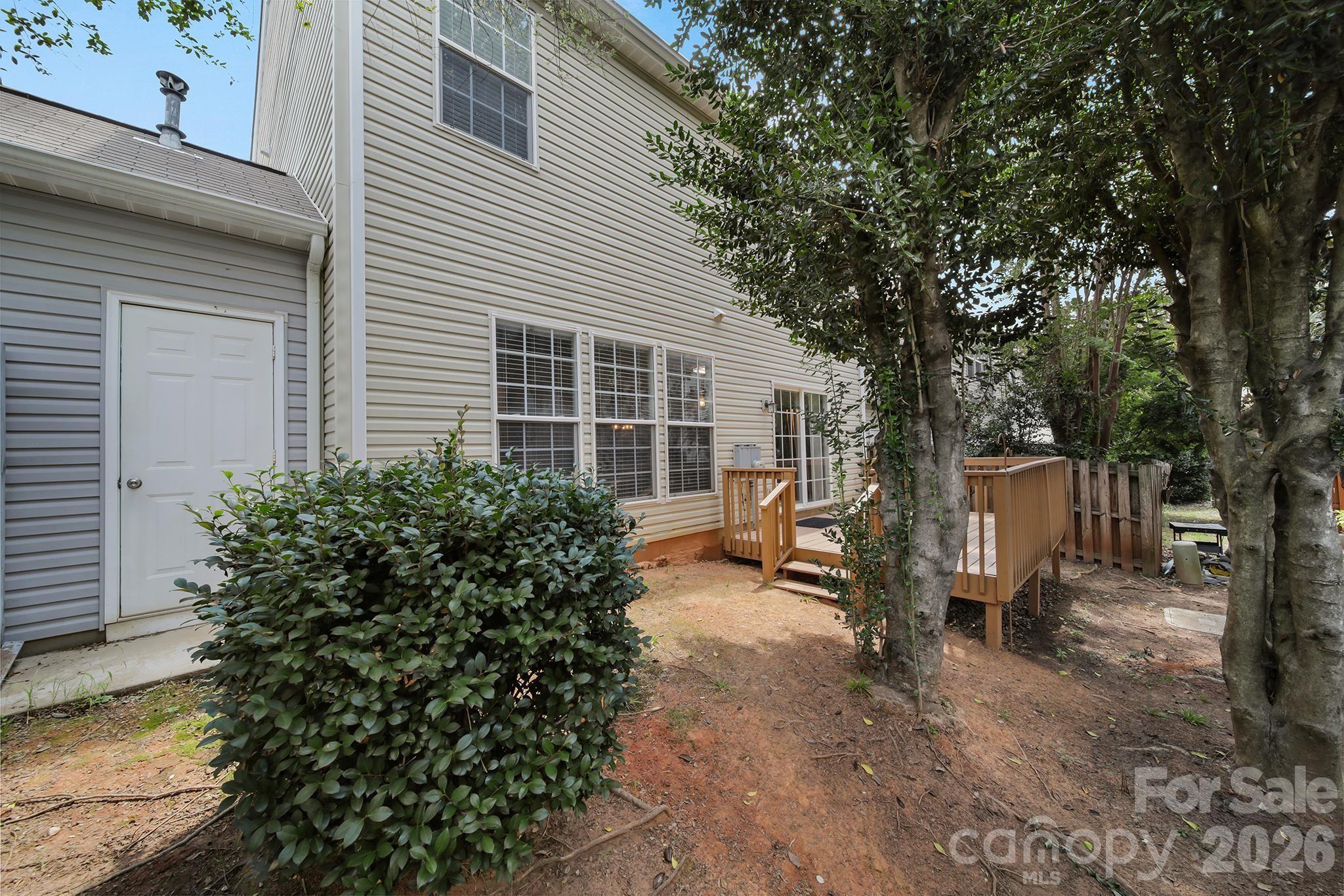 11719 Woodmere Trace Dr, Charlotte, NC 28277