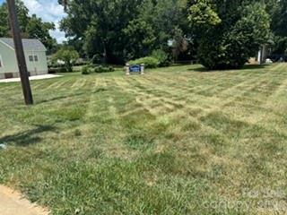 120 S Hoskins Rd, Charlotte, NC 28208