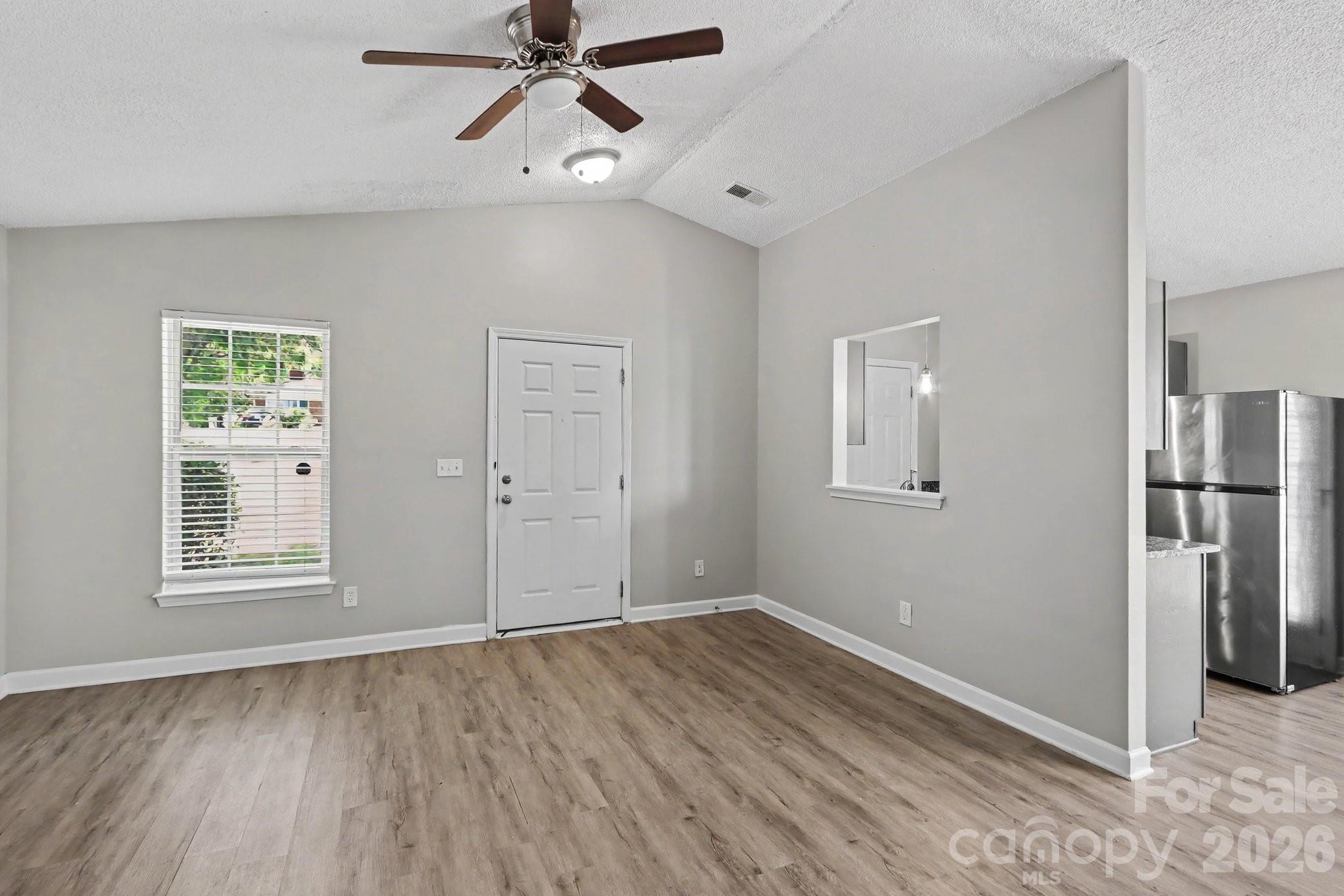 7035 Red Bud Cir, Charlotte, NC 28214