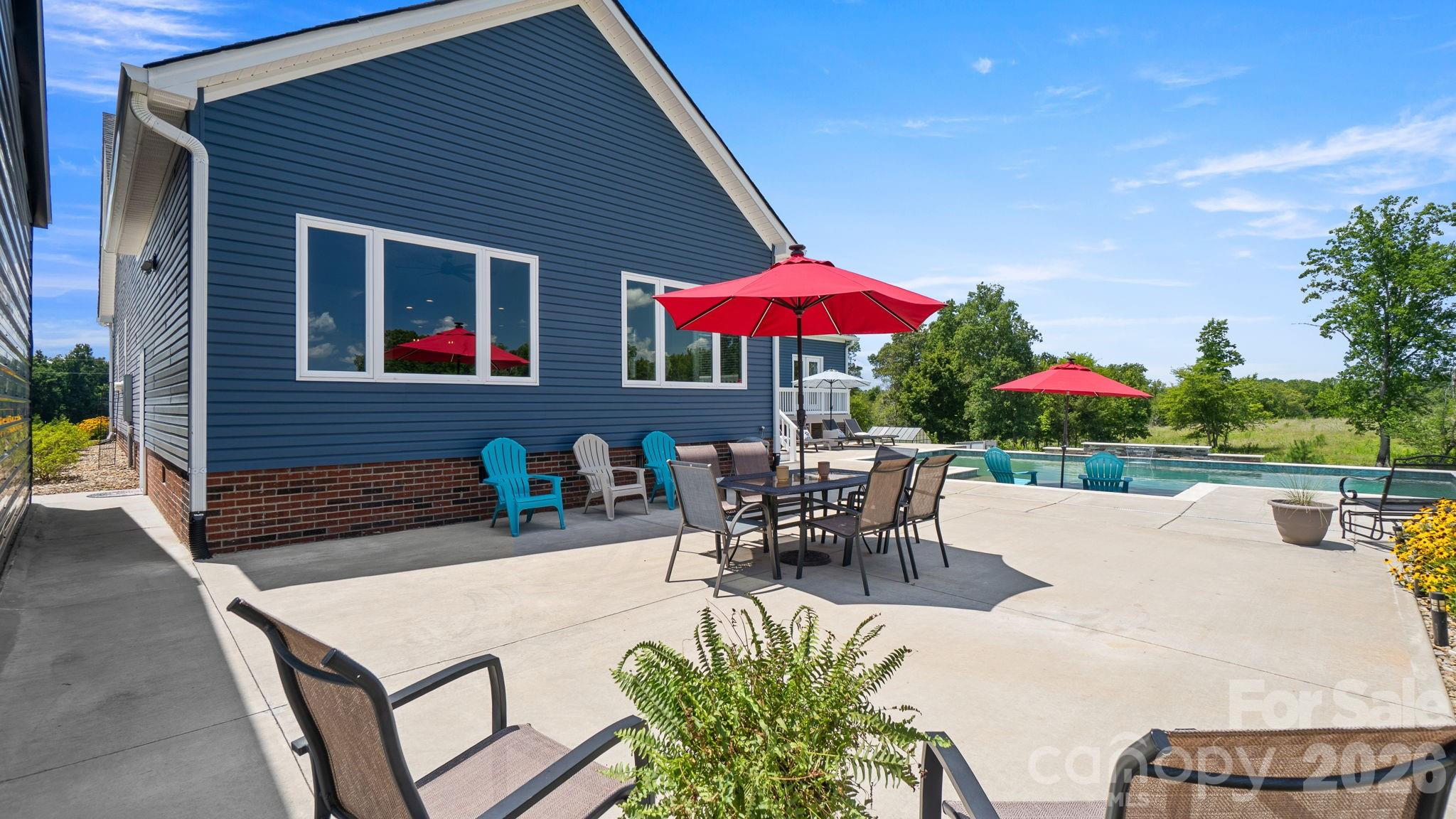 1055 Cedar Grove Rd, Clover, SC 29710
