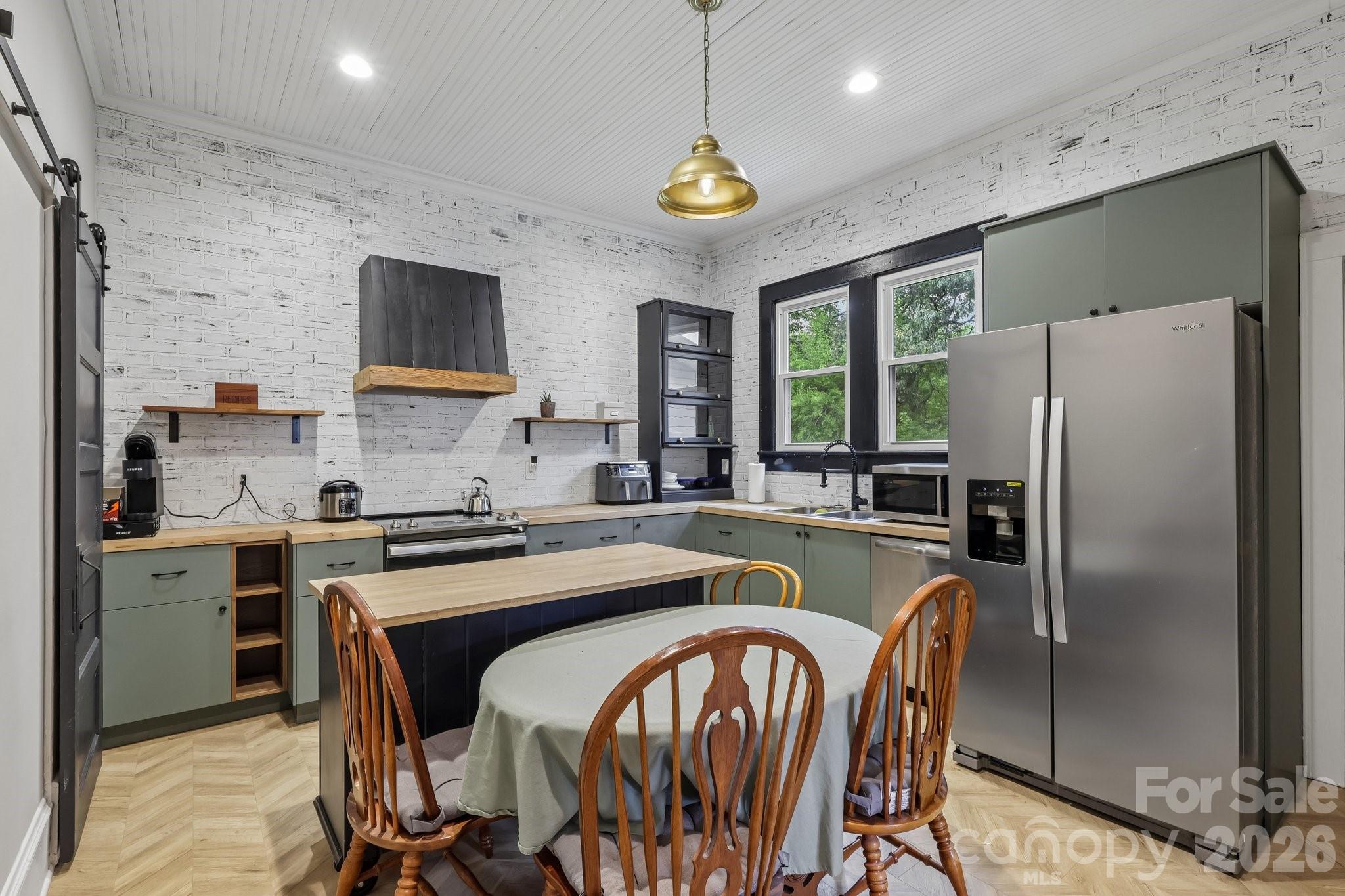 97 Ross Cannon St, York, SC 29745