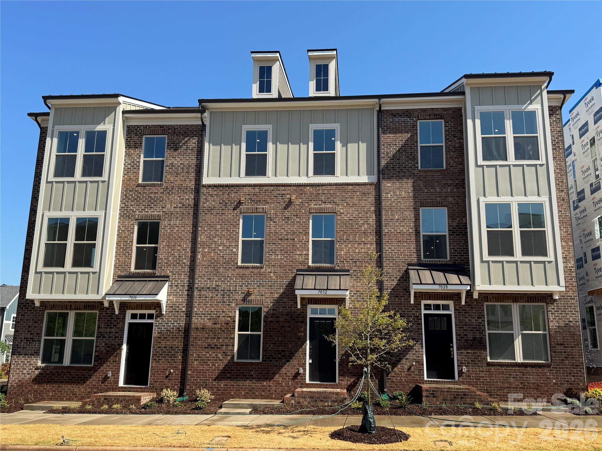 4117 Westbound Dr, Charlotte, NC 28278