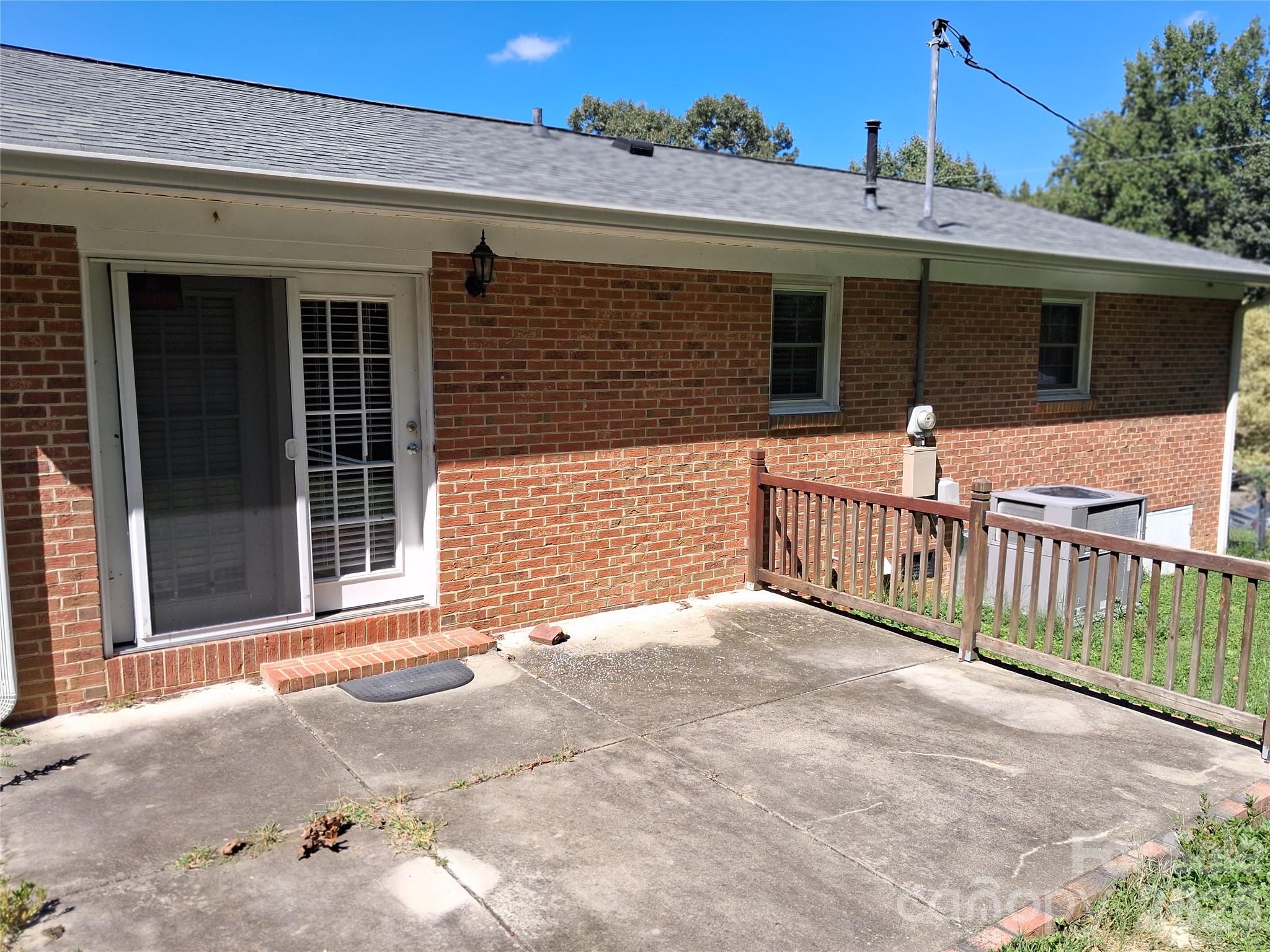394 Efird St, Gastonia, NC 28054