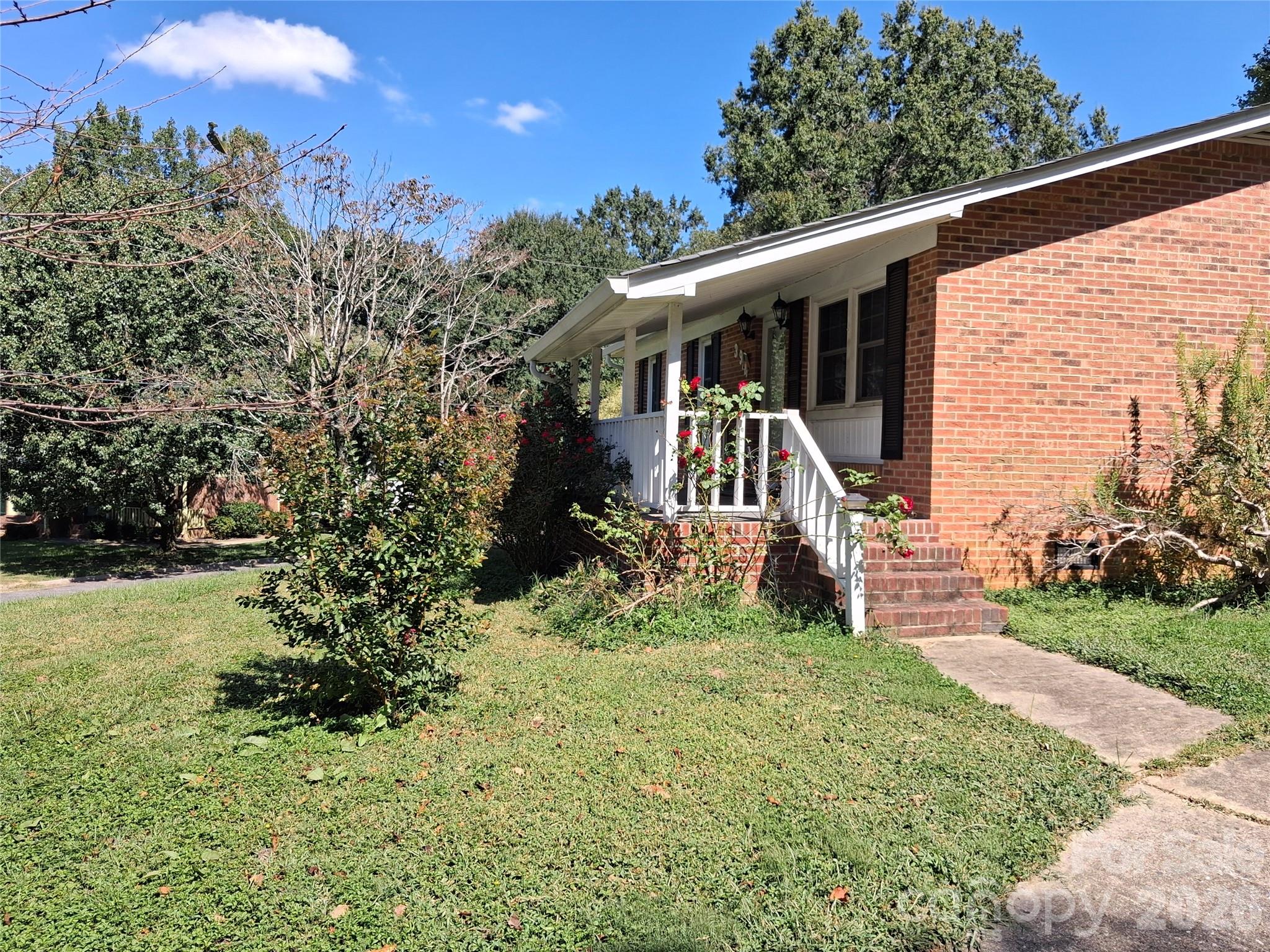 394 Efird St, Gastonia, NC 28054