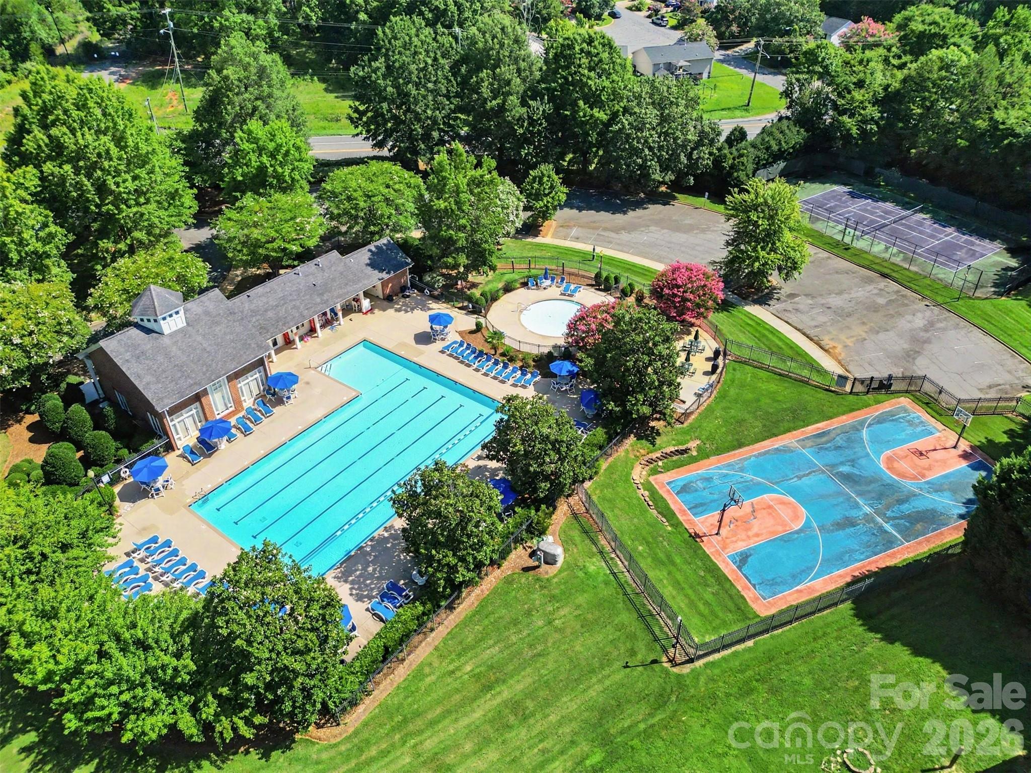 4112 Deerfield Dr NW, Concord, NC 28027