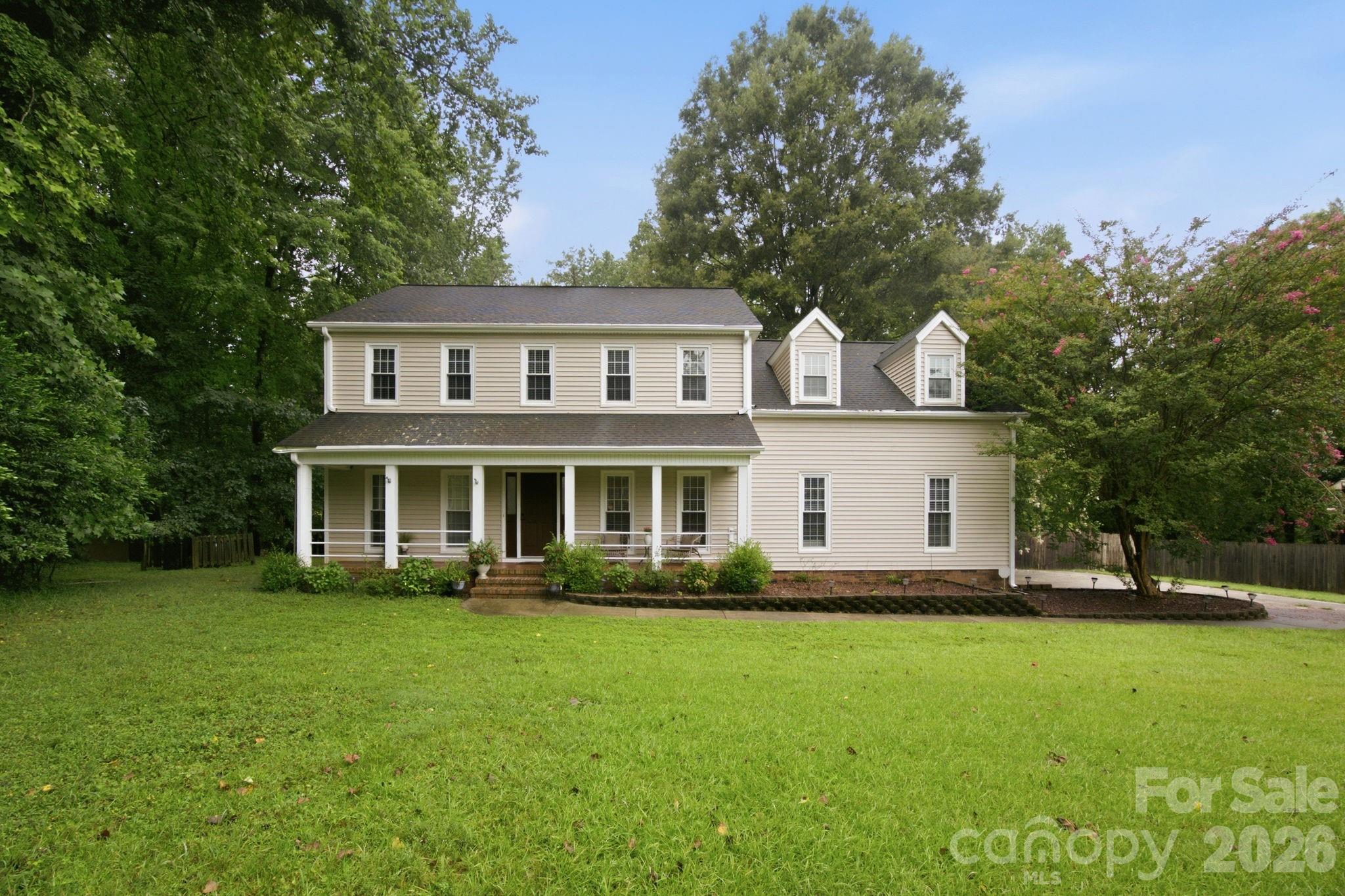 115 Valley Glen Dr, Waxhaw, NC 28173
