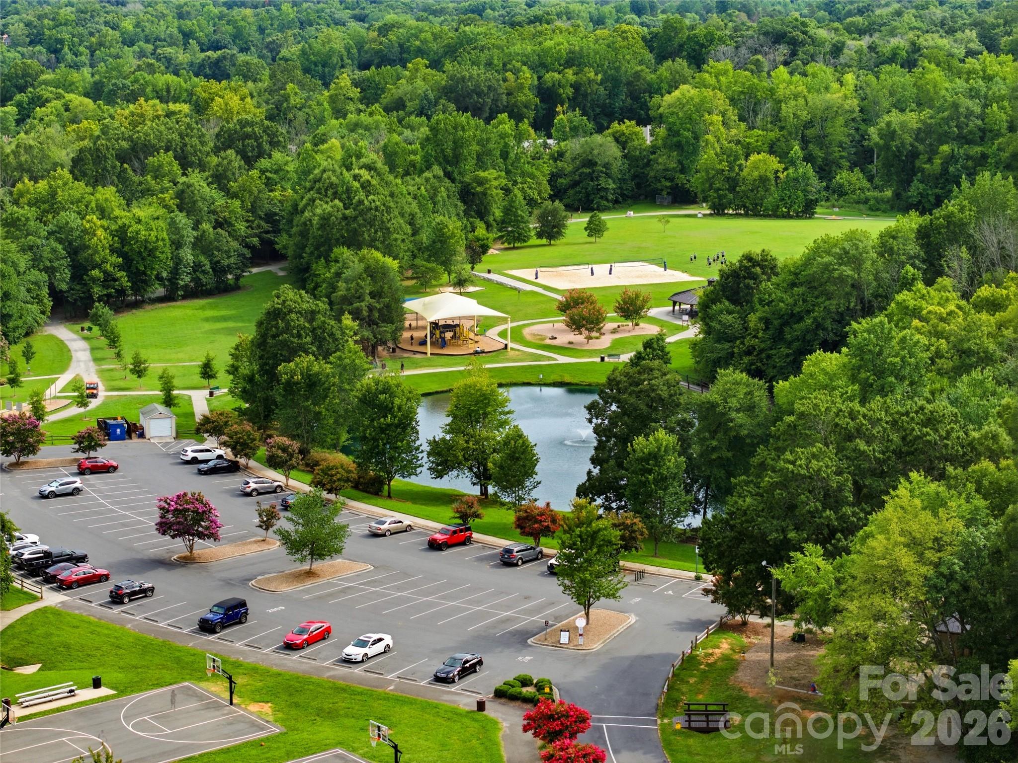 2604 Lamp Post Ln, Kannapolis, NC 28081